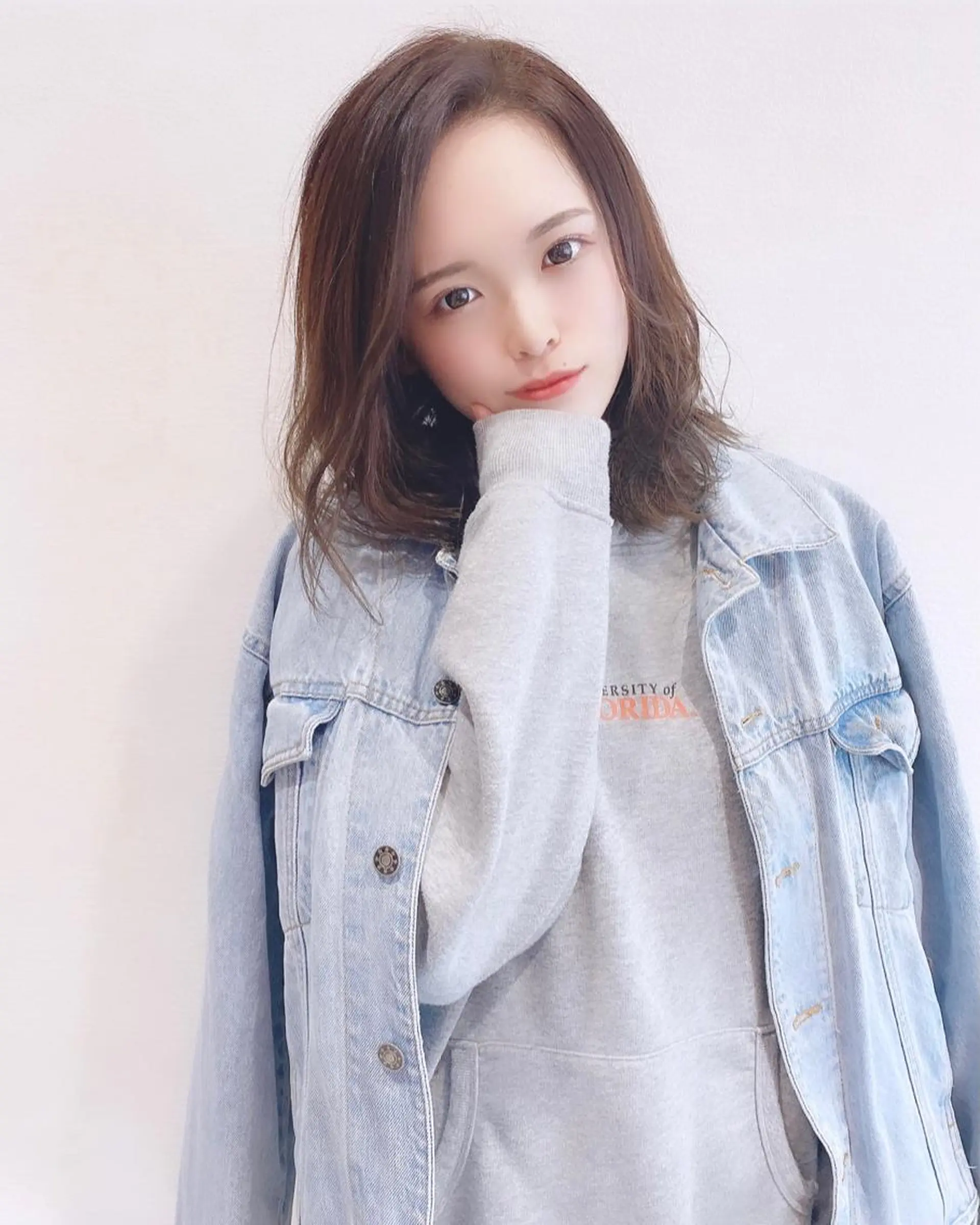 ミディアム カラー 小森 拓哉のヘアスタイル