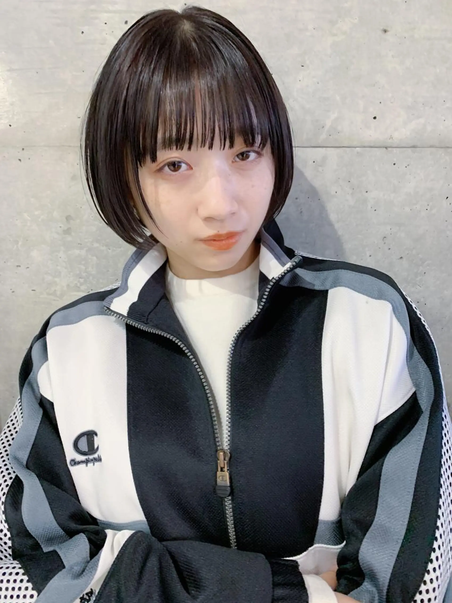 ショート カラー ボブパーマコテ巻き風 パーマNo1深江秀平のヘアスタイル