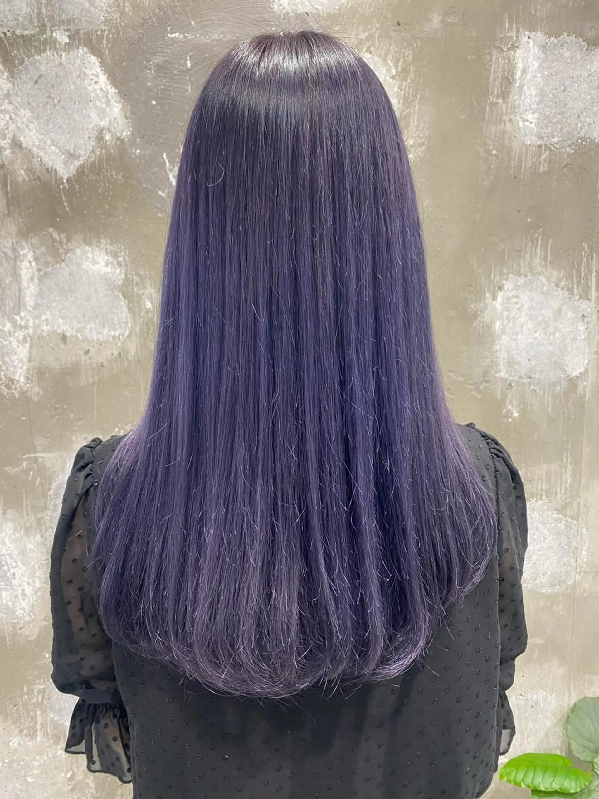 ロング ヘアカラー Kro ハイトーン×ブリーチのヘアスタイル