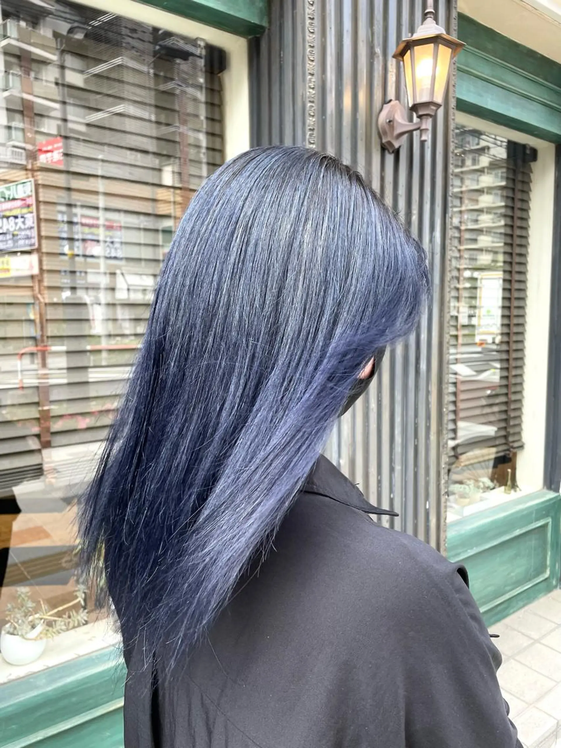 ロング カラー ulQua 戸田のヘアスタイル