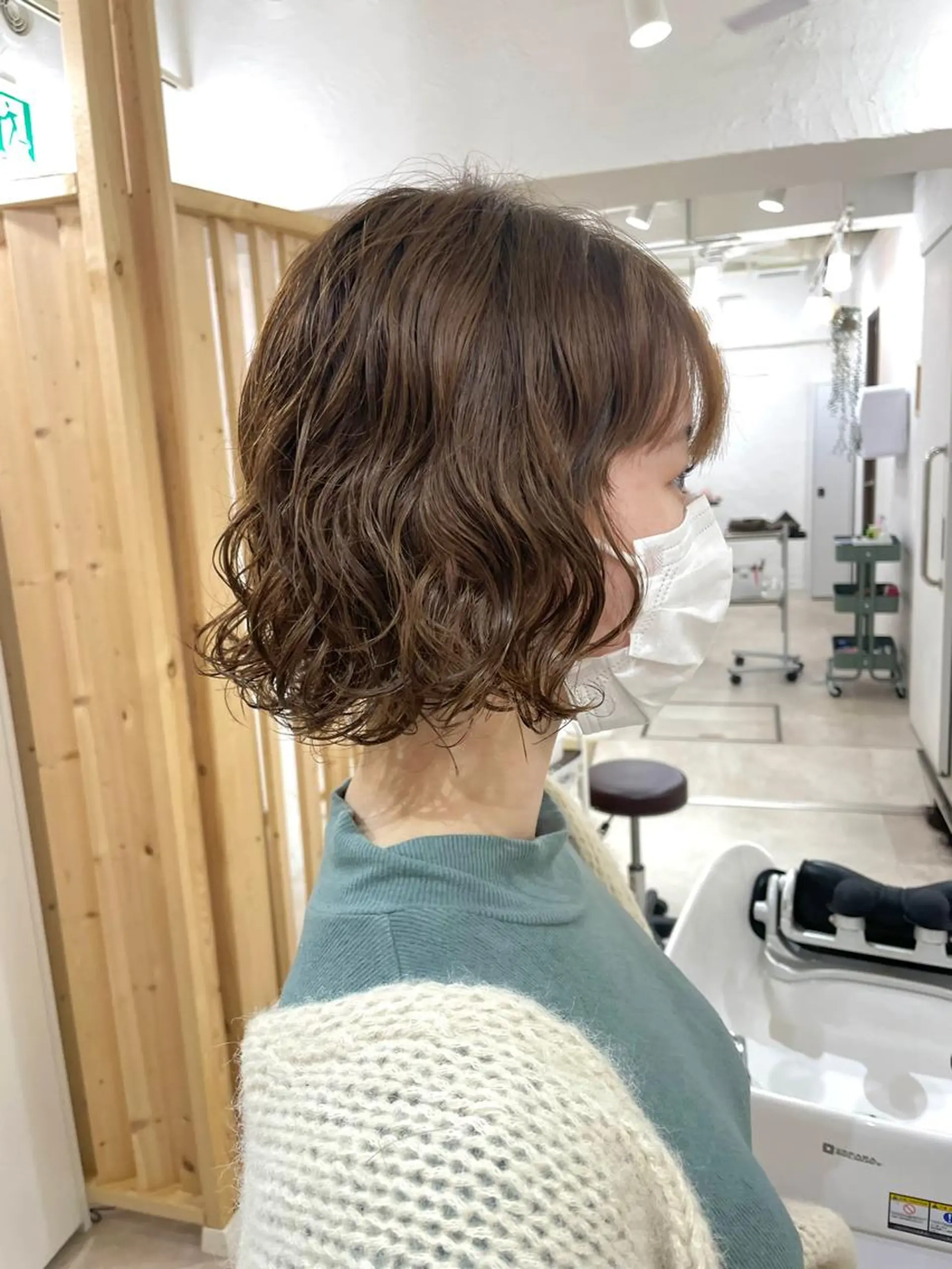 ショート カラー パーマ 銀座No.1髪質改善 縮毛矯正/本木のヘアスタイル