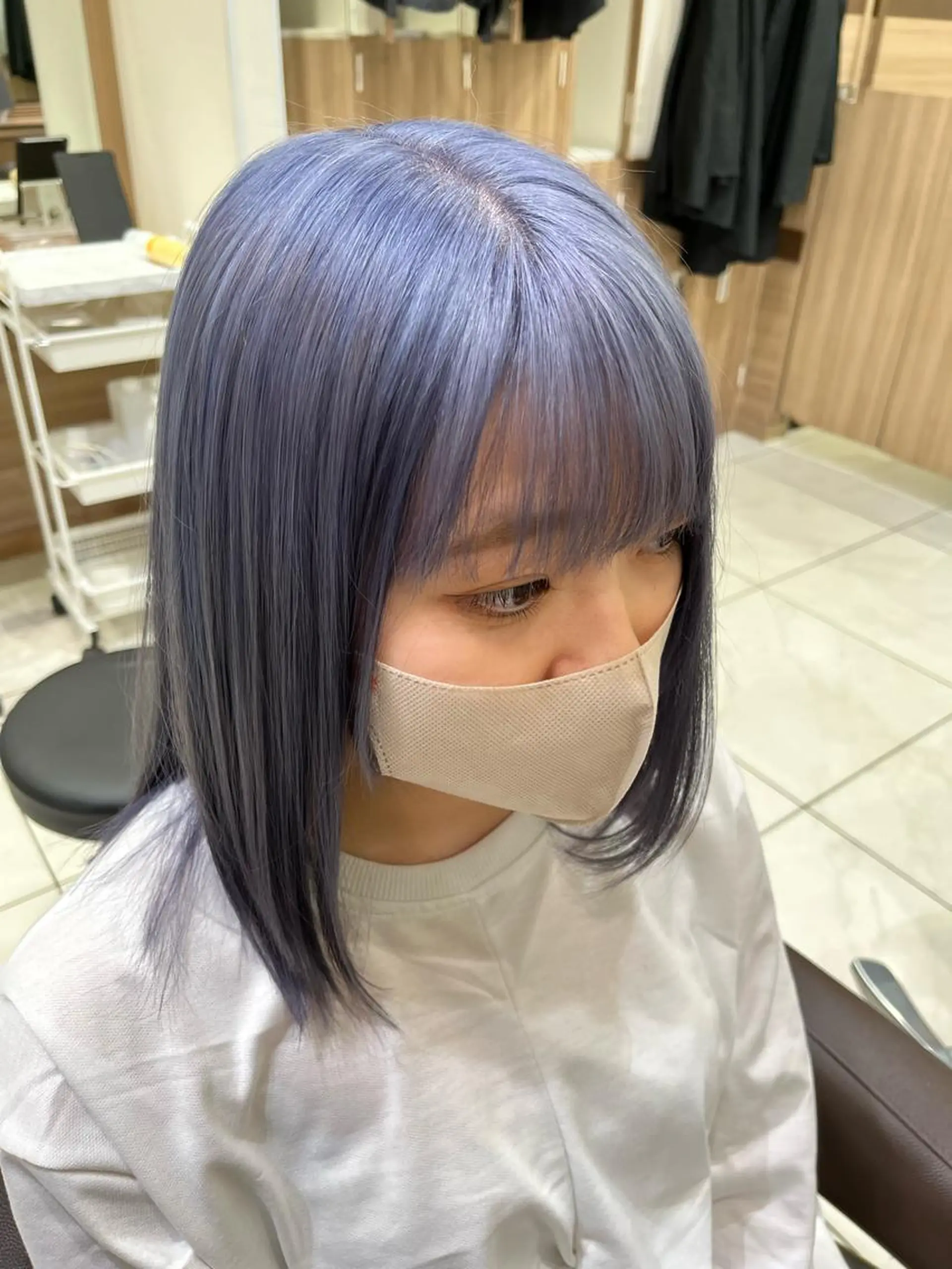 カラー ラベンダーカラー 伊佐 愛のヘアスタイル