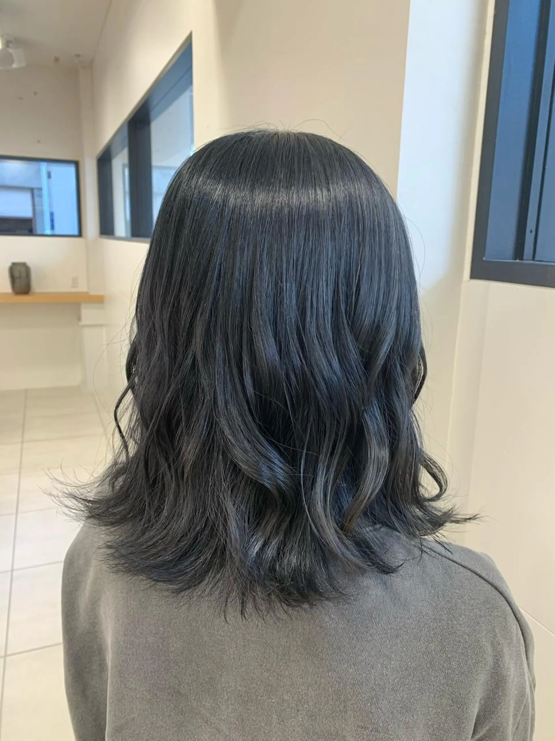 ミディアム 山下恋佳/矢場町/ ブリーチ/ショートのヘアスタイル