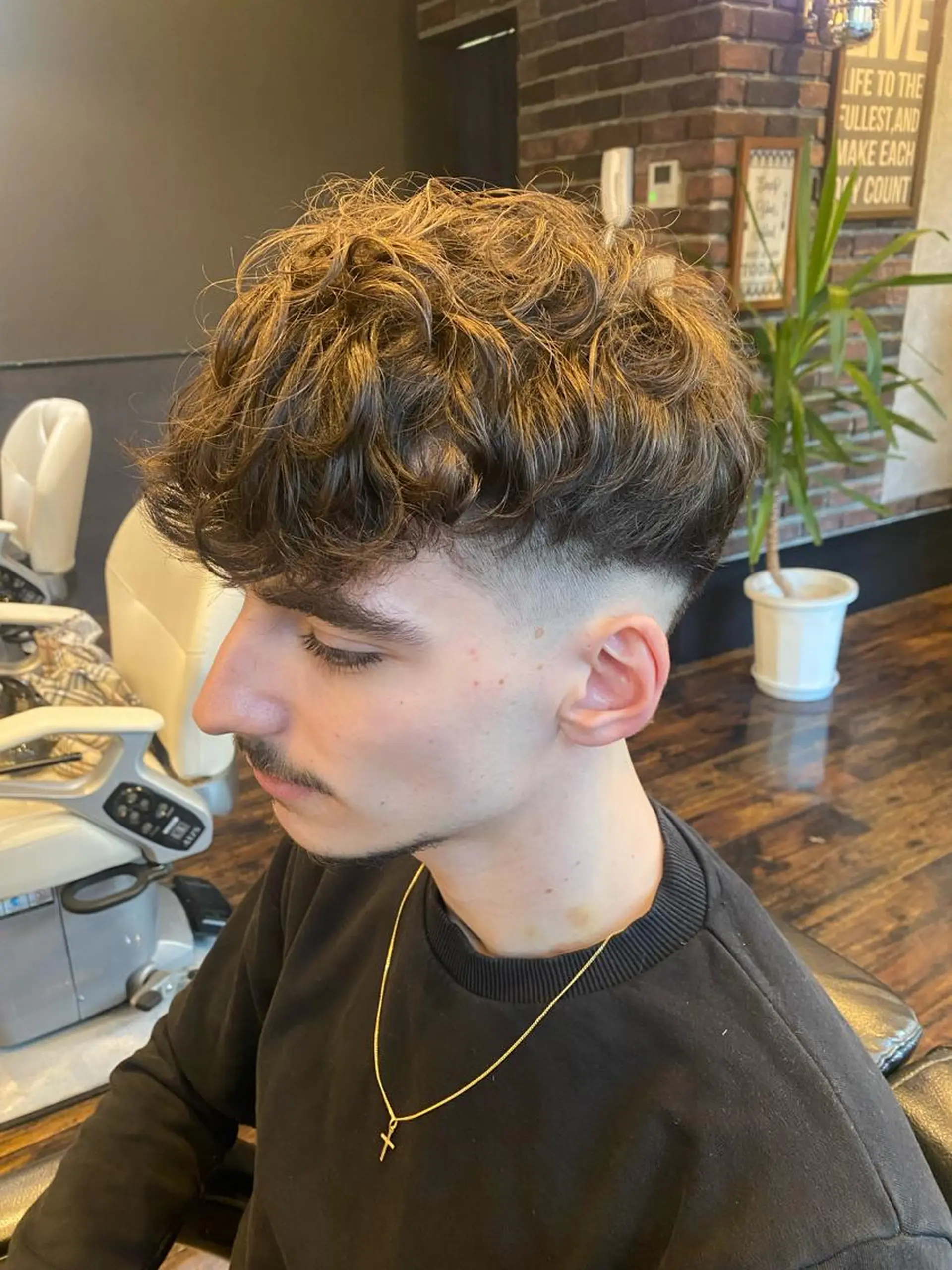 ショート メンズ カット Smile hair浦和本店所属・🌟夜から通える🌟 メンズ専門店長RENのヘアスタイル