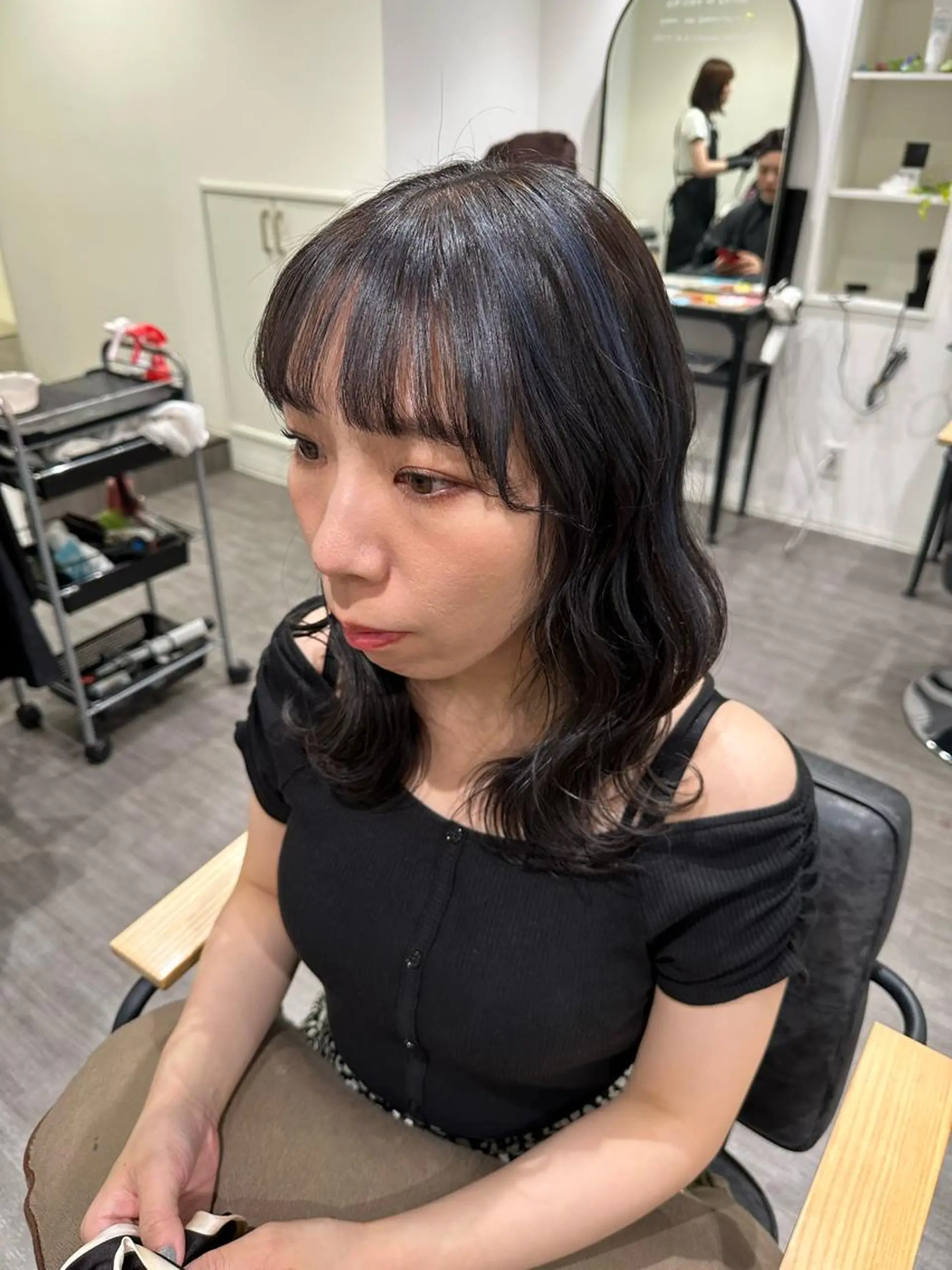 セミロング カラー ブルーカラー ハイライトカラー ハイライト カット ヘアカラー トリートメント 艶髪レイヤー上田 紗也🇰🇷💗のヘアスタイル