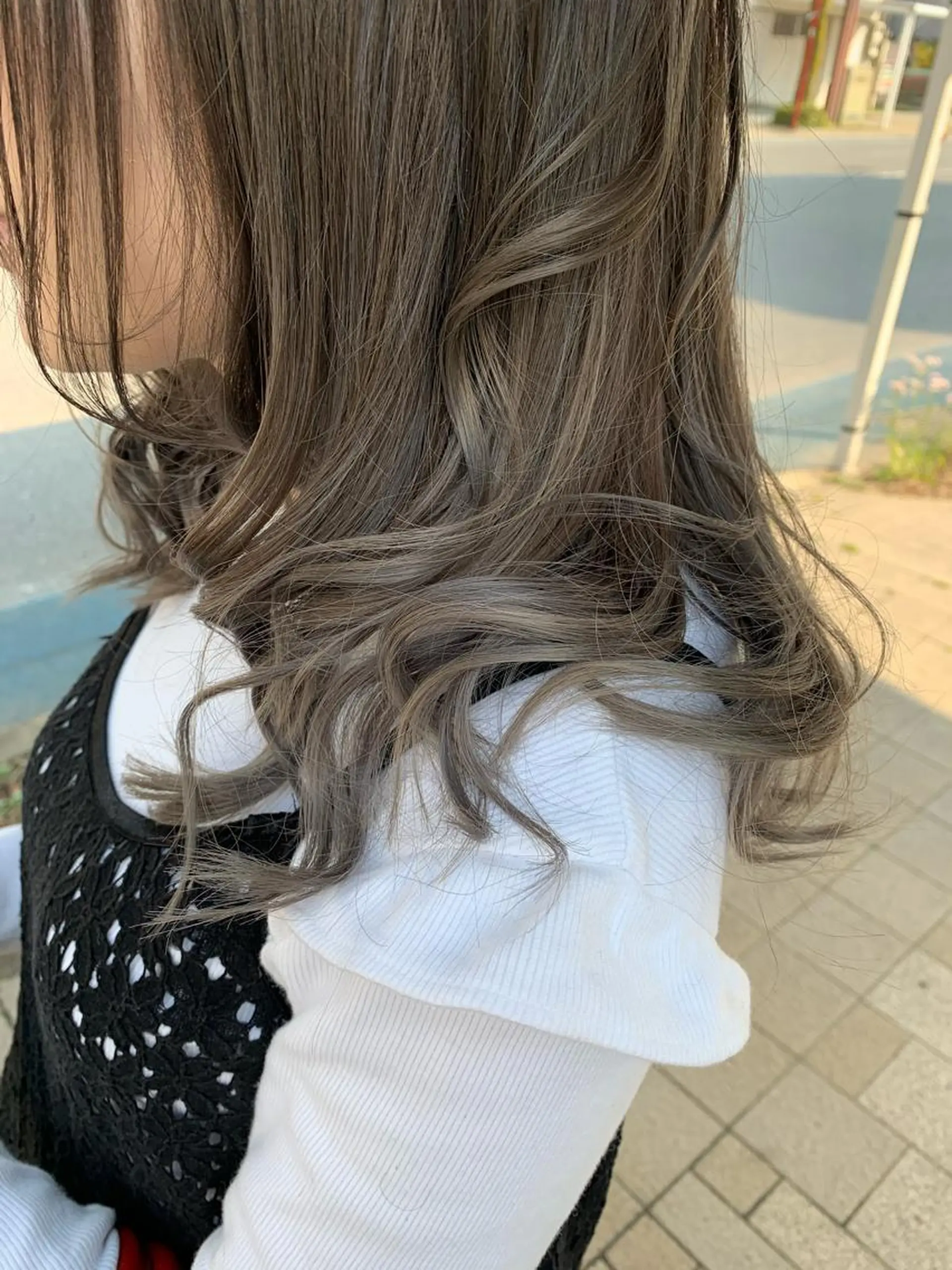 ロング カラー パーマ ヘアアレンジ R ri R takagiのヘアスタイル