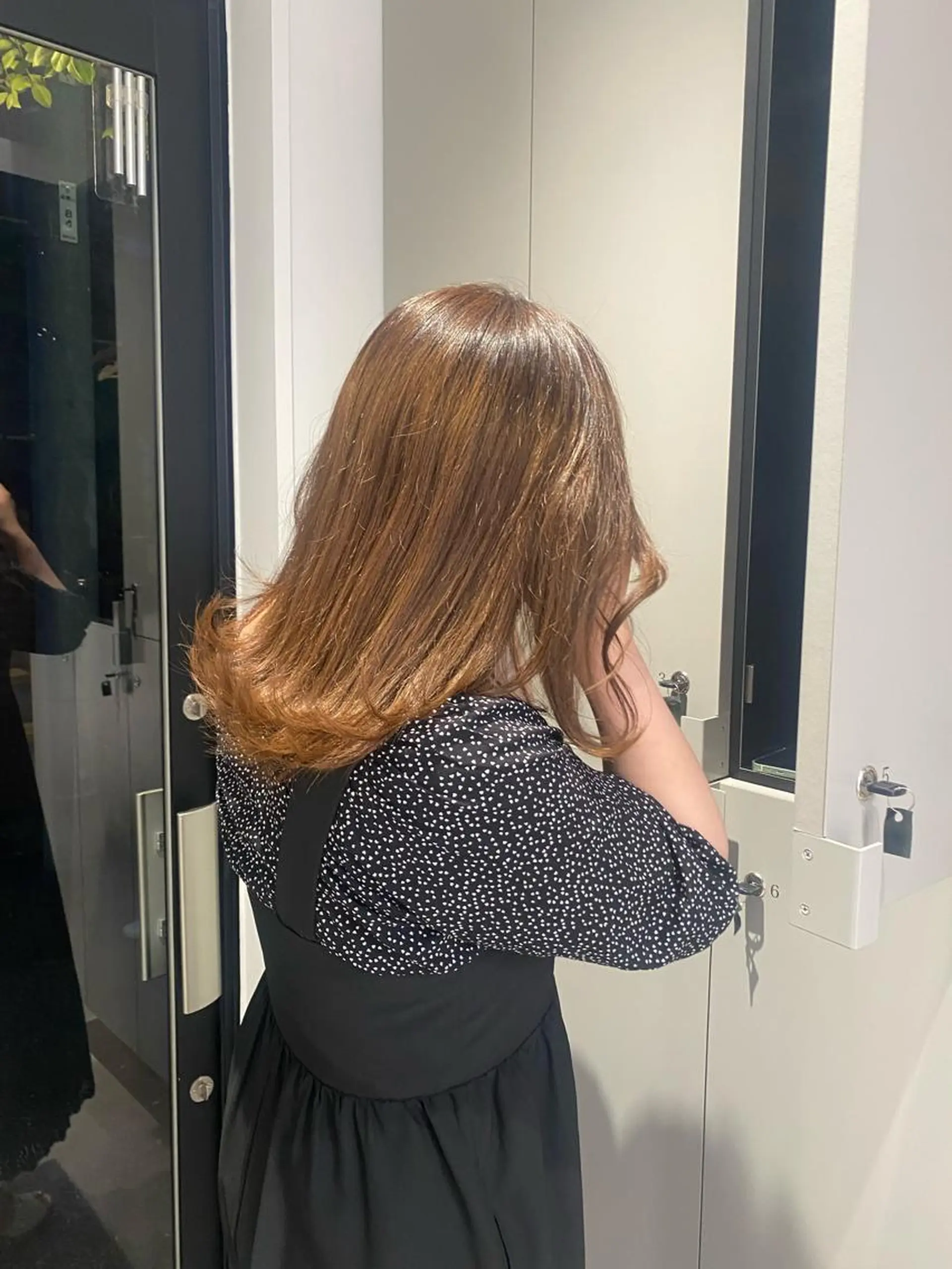 セミロング noa/ 渋谷のヘアスタイル