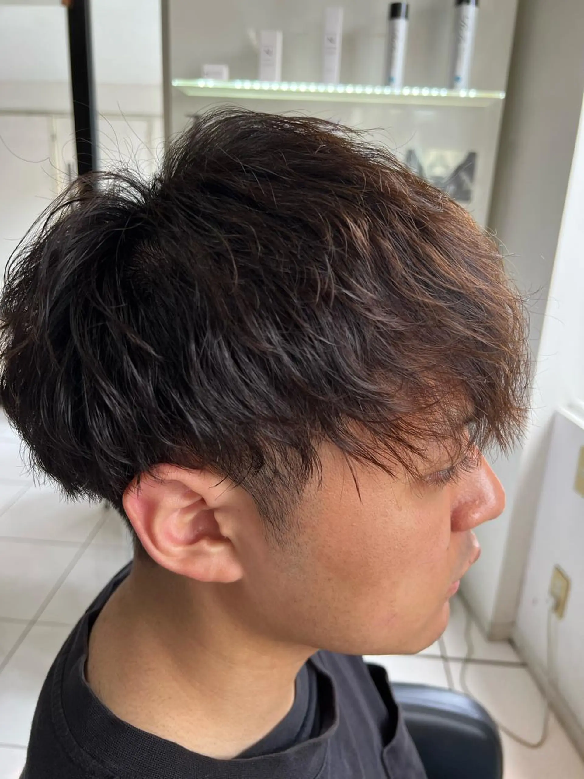 パーマ メンズ センターパート フェードカット カルマパーマ マッシュ メンズパーマ カット パーマ パーマ特化美容師 茂木広幸のヘアスタイル