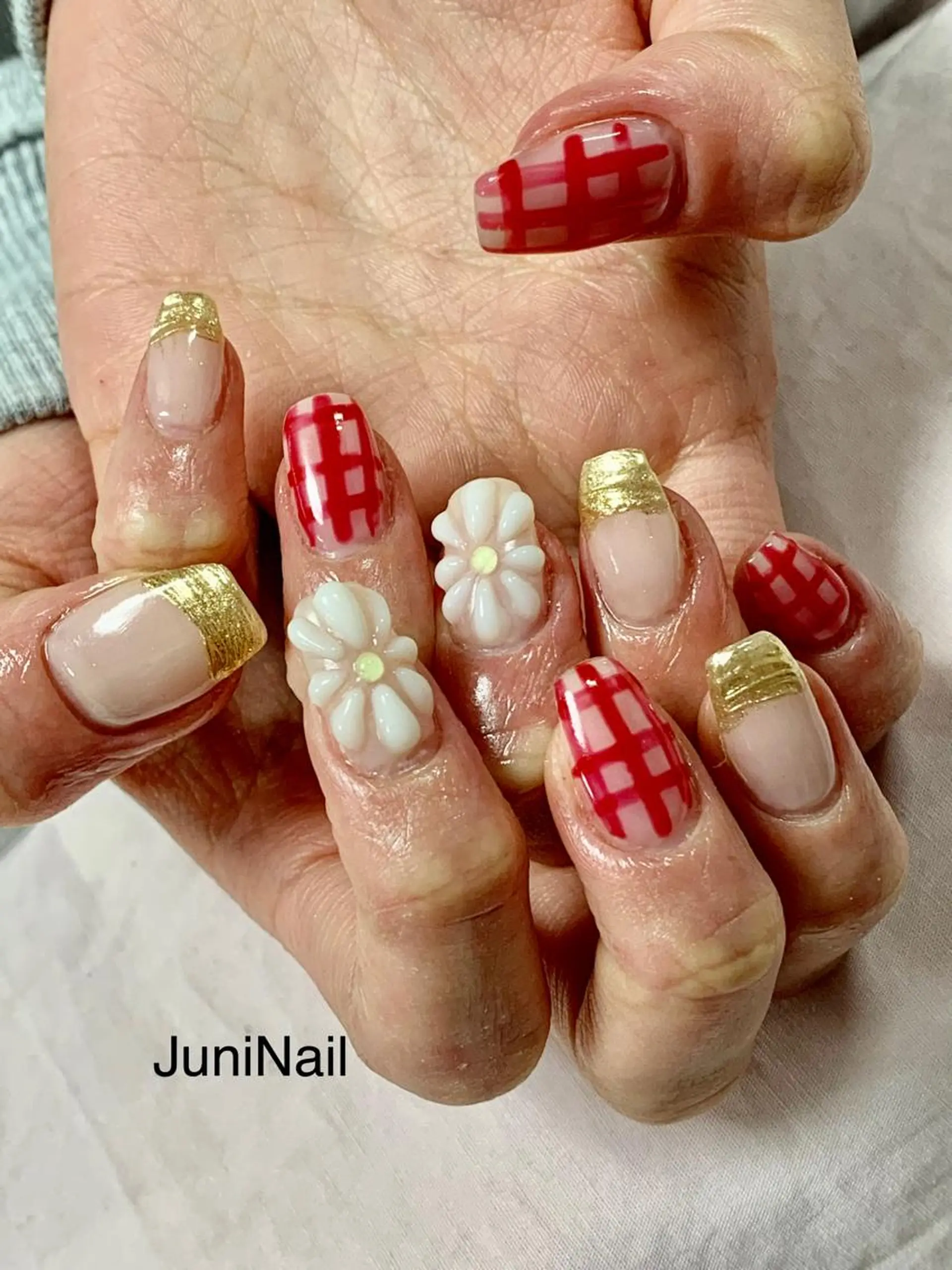 ネイル オーロラネイル クリアネイル 成人式 フラッシュネイル フレンチネイル ハンドネイル JuniNail 주니네일🇰🇷suのネイルデザイン