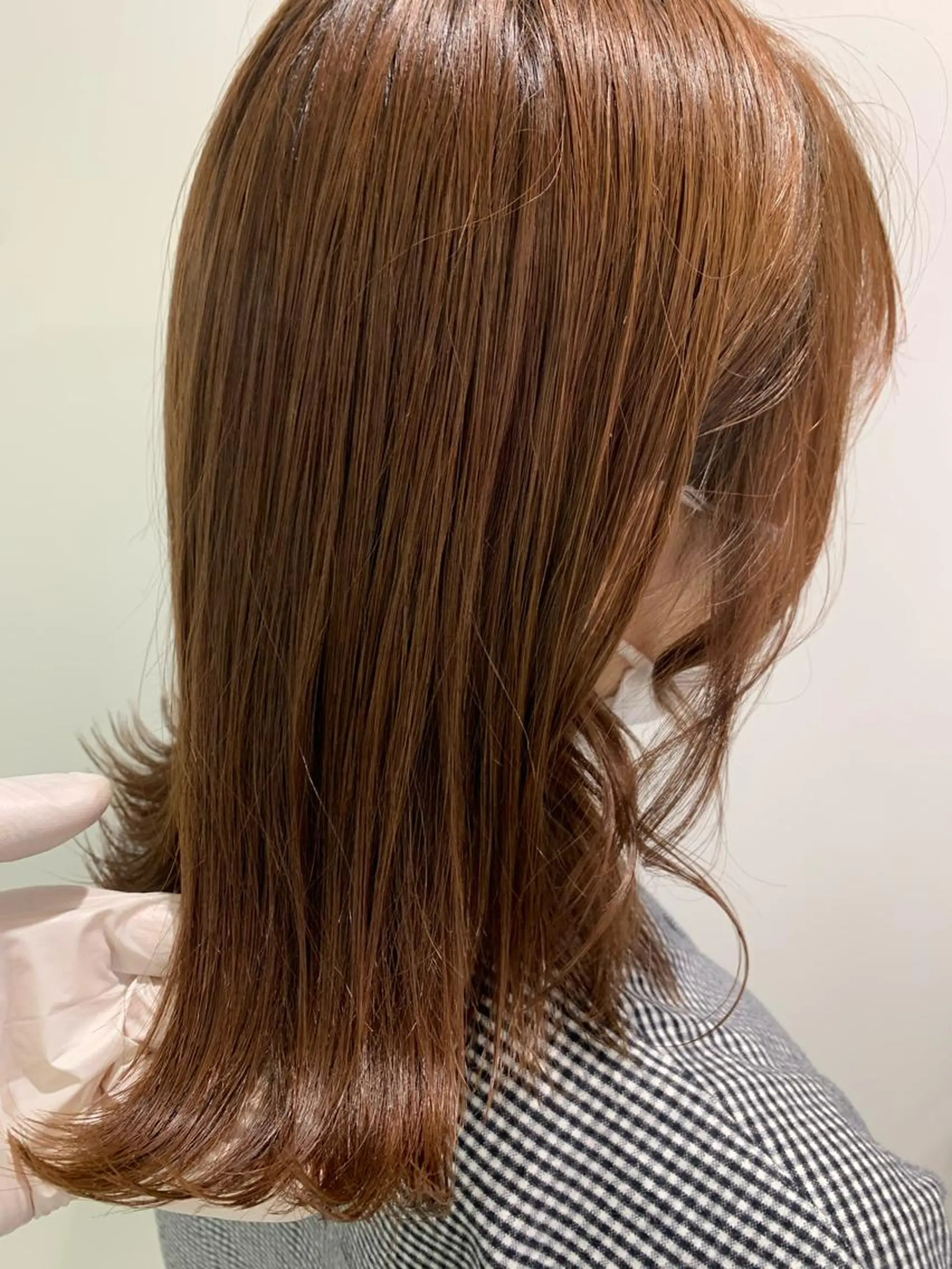 セミロング カラー パーマ ヘアアレンジ ネイル マツエク・マツパ 韓国風ベージュ🤎 赤みなし🌿横浜🤎のヘアスタイル