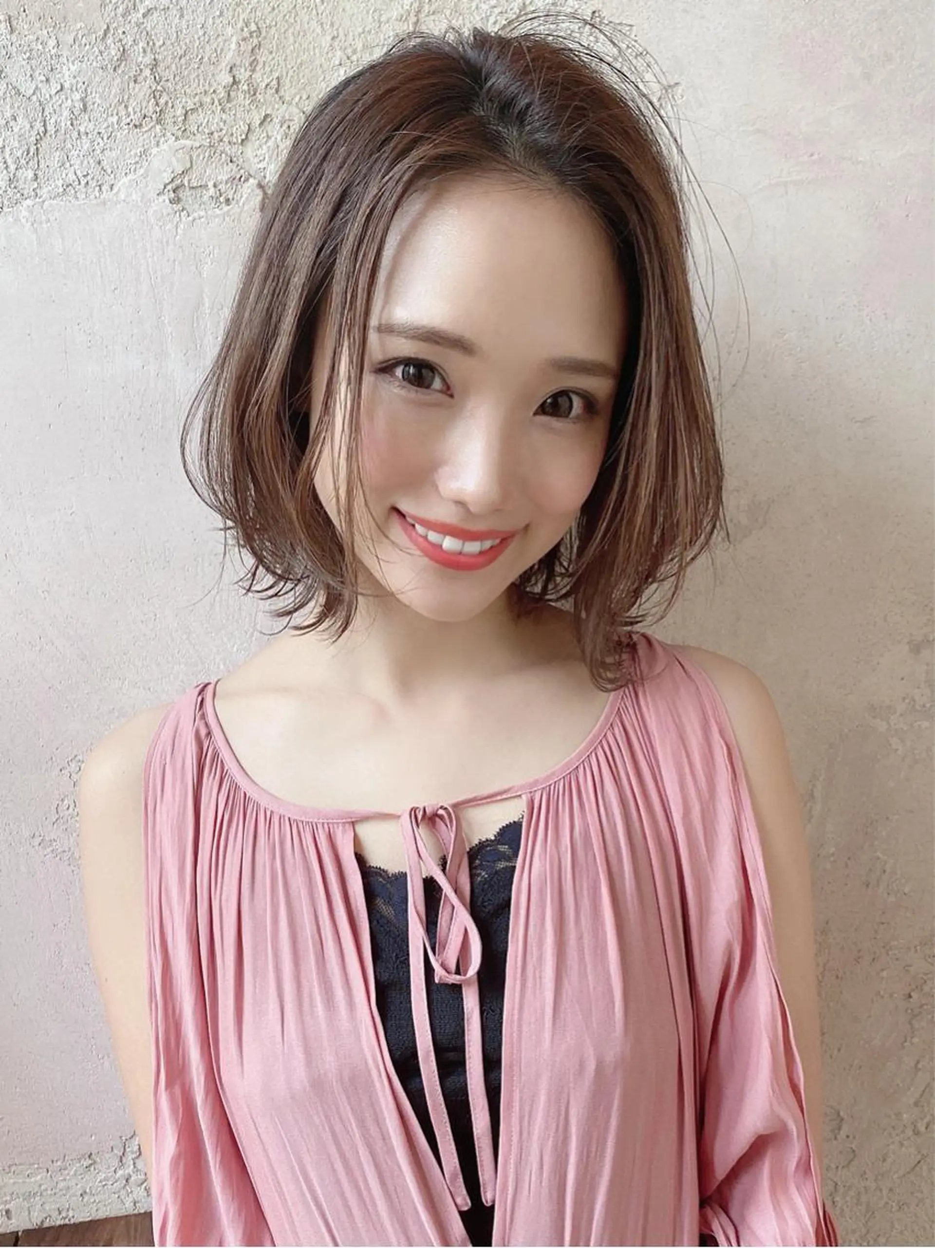 ショート カラー ボブ カット ヘアカラー トリートメント ツヤ髪になりたい方へ 🩷柴田知亜希のヘアスタイル