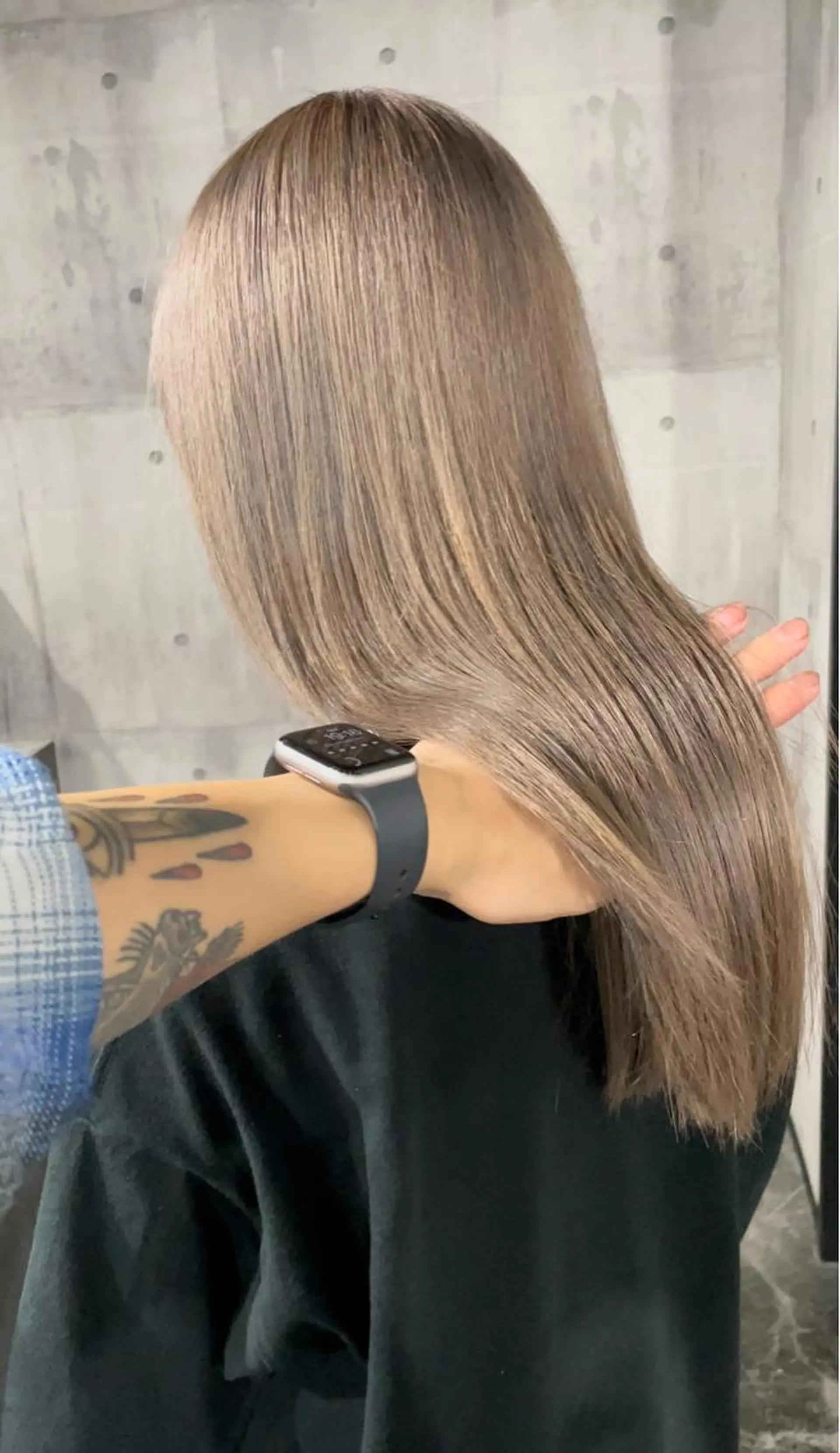 セミロング カラー ブリーチ ヘアカラー トリートメント REGOLITH （レゴリス）所属・山田隆成/韓国カット バレ、ハイライト得意のヘアスタイル