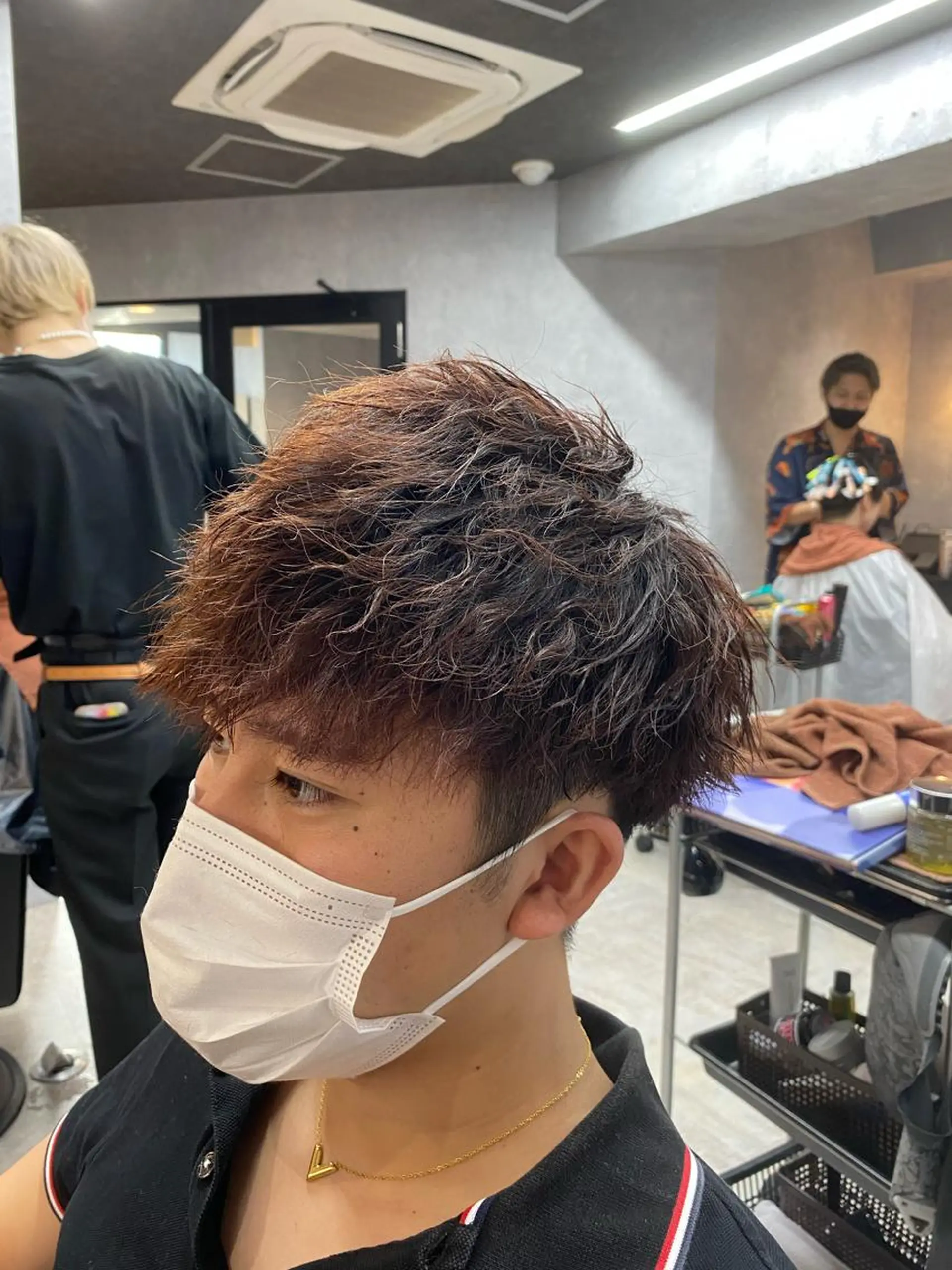 ショート パーマ メンズ メンズパーマ メンズツイストパーマ ツイストパーマ 大阪メンズヘアのプロ 高橋 直希のヘアスタイル