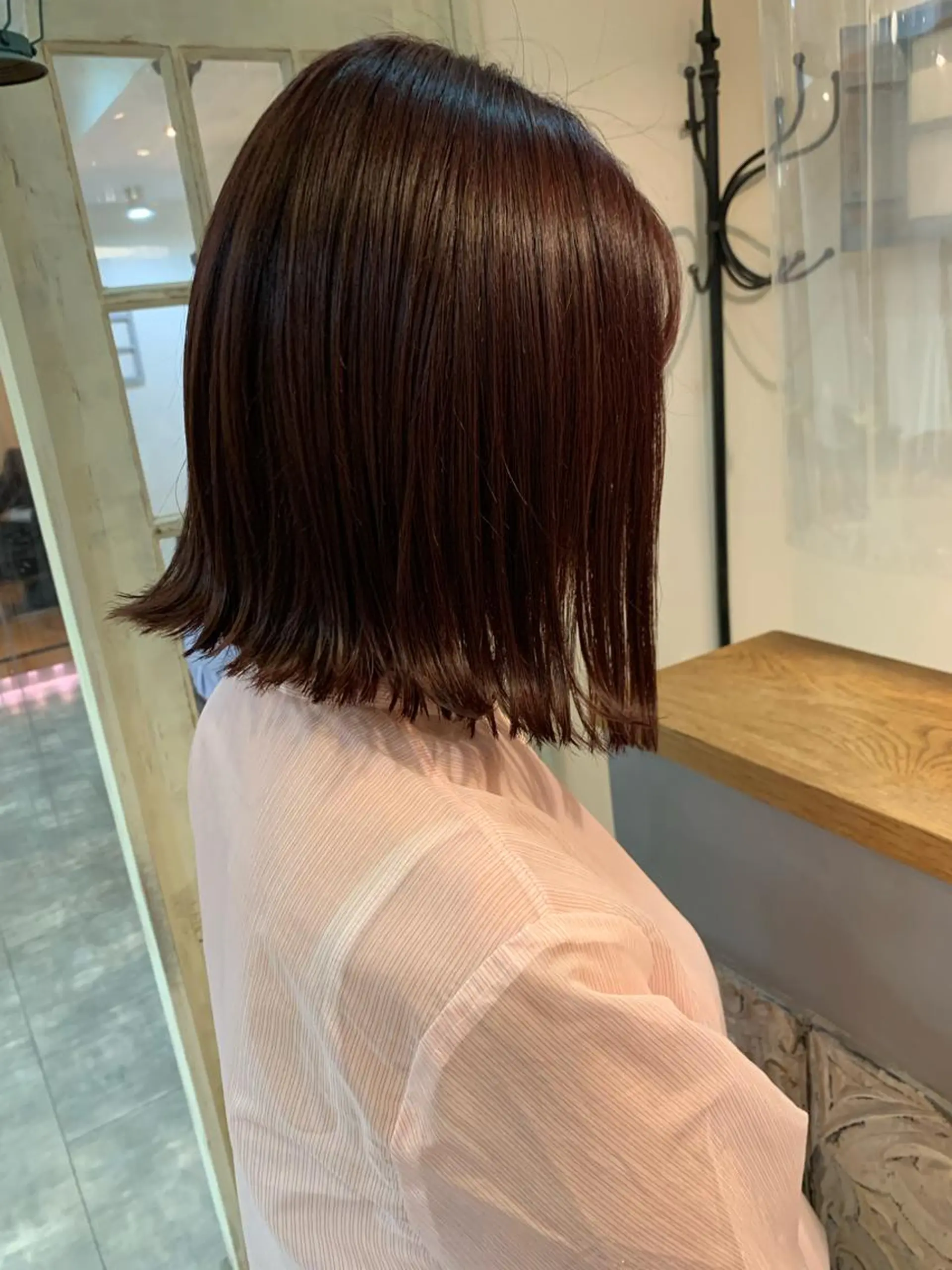 ミディアム カラー アッシュ ベージュカラー ボブ カット ヘアカラー little×PORTO sannomiya所属・Topstylist HARUのヘアスタイル