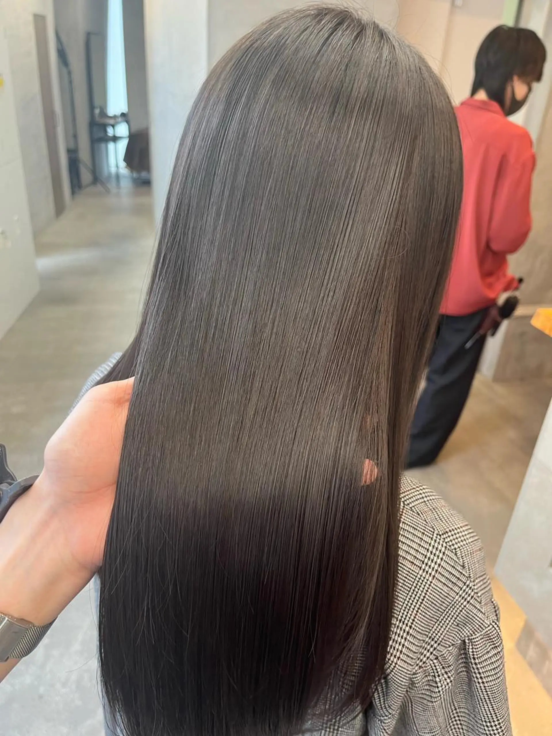 ロング ヘアカラー トリートメント マンツーマン／韓国 ヘア‎Amiのヘアスタイル