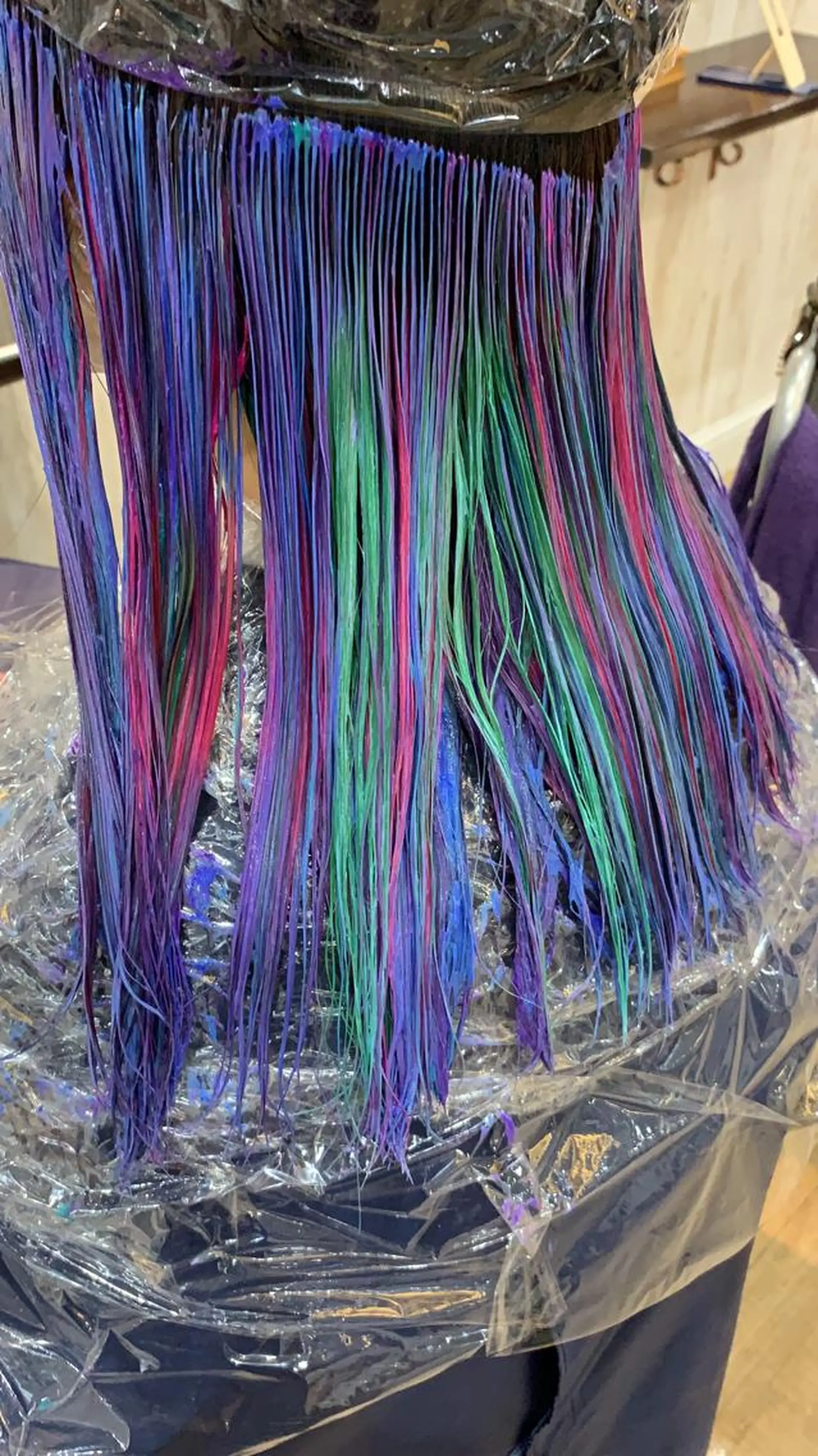 セミロング GATE.所属・GATE. staffのヘアスタイル