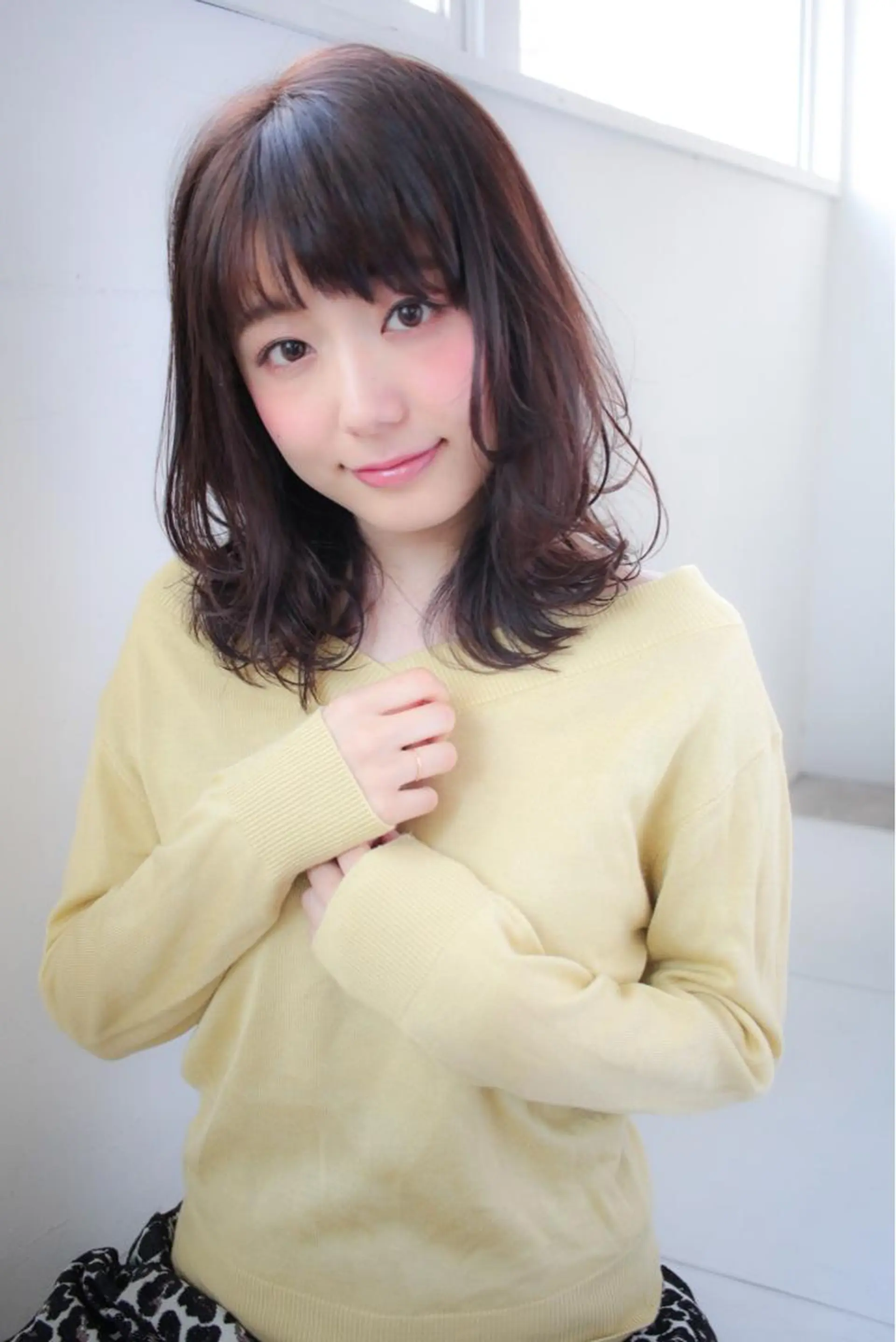 セミロング 髪質改善縮毛矯正✨ ナリタユウヤのヘアスタイル