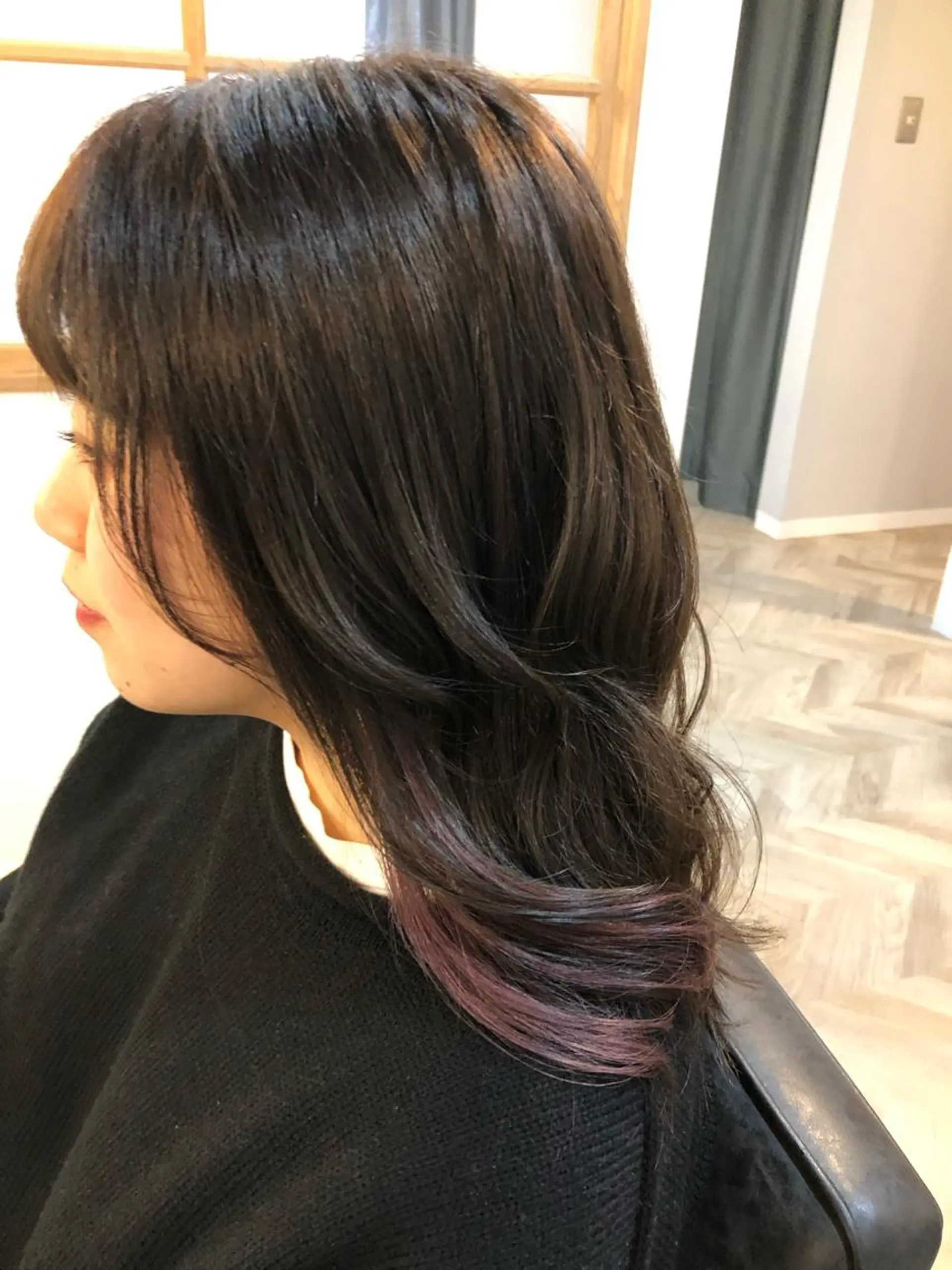 セミロング パープルカラー PACE所属・ayumi ／透明感カラーのヘアスタイル