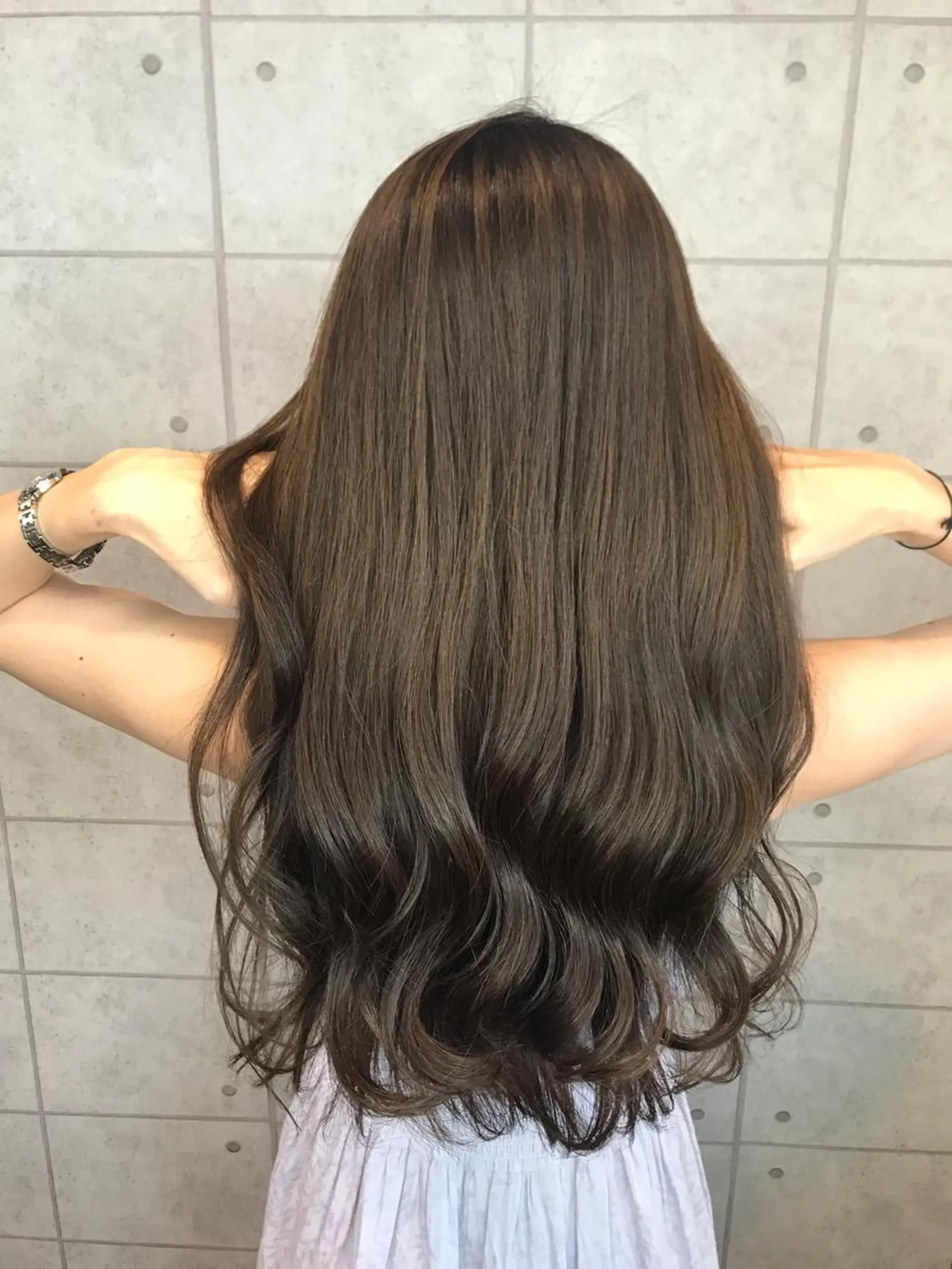 ロング カラー ヘアアレンジ knock【ノック】所属・烏丸韓国ヘア🇰🇷 ayaka🎀のヘアスタイル