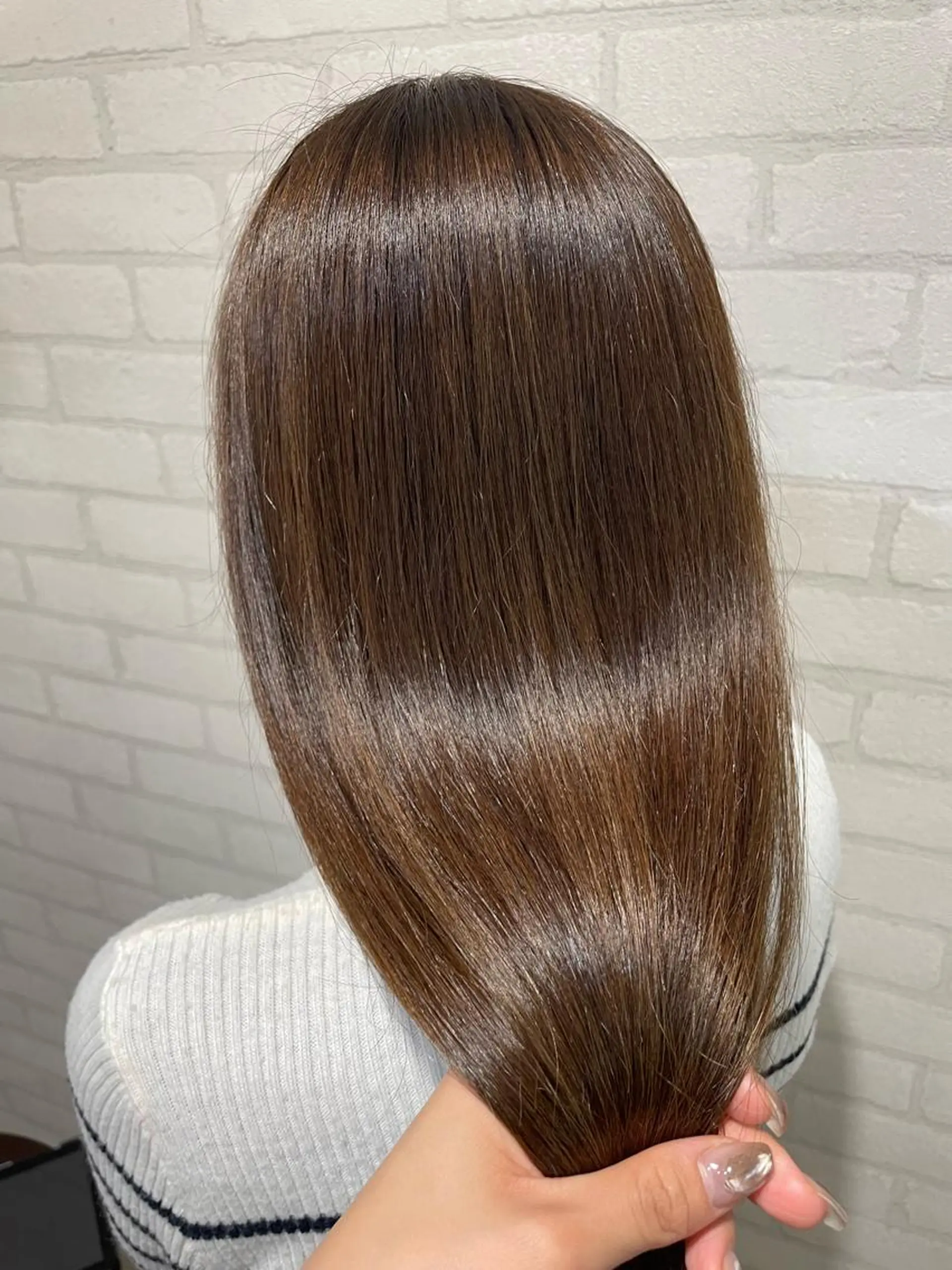 ロング 透明感カラー💎 AYAのヘアスタイル