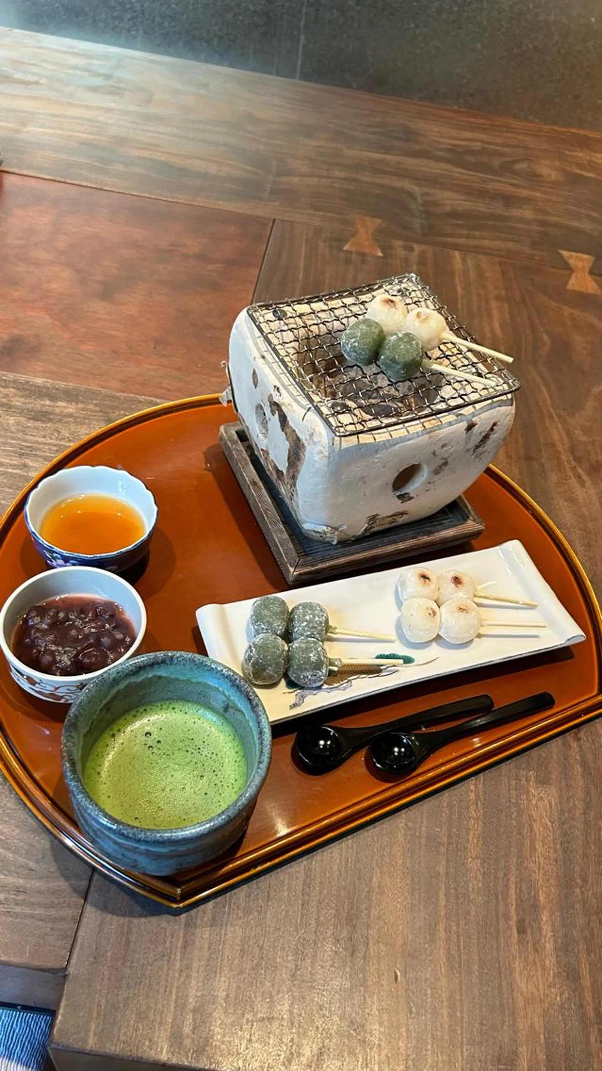 マツエク・マツパ アイブロウ GO TODAY SHAiRE SALON Vellmie店所属・吉祥寺kasumi 🌛eye/browのマツエク・マツパデザイン