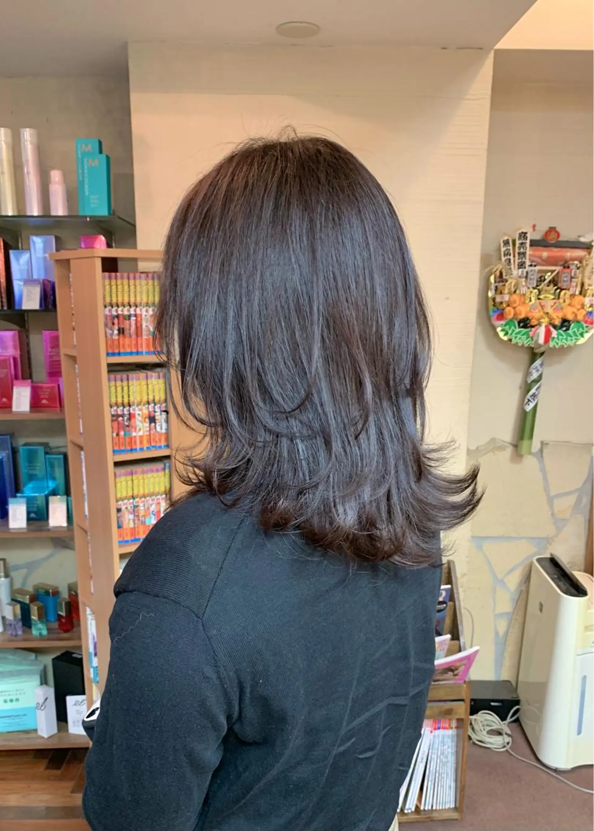 セミロング カラー レイヤーカット LUMO所属・矢野 晃平のヘアスタイル