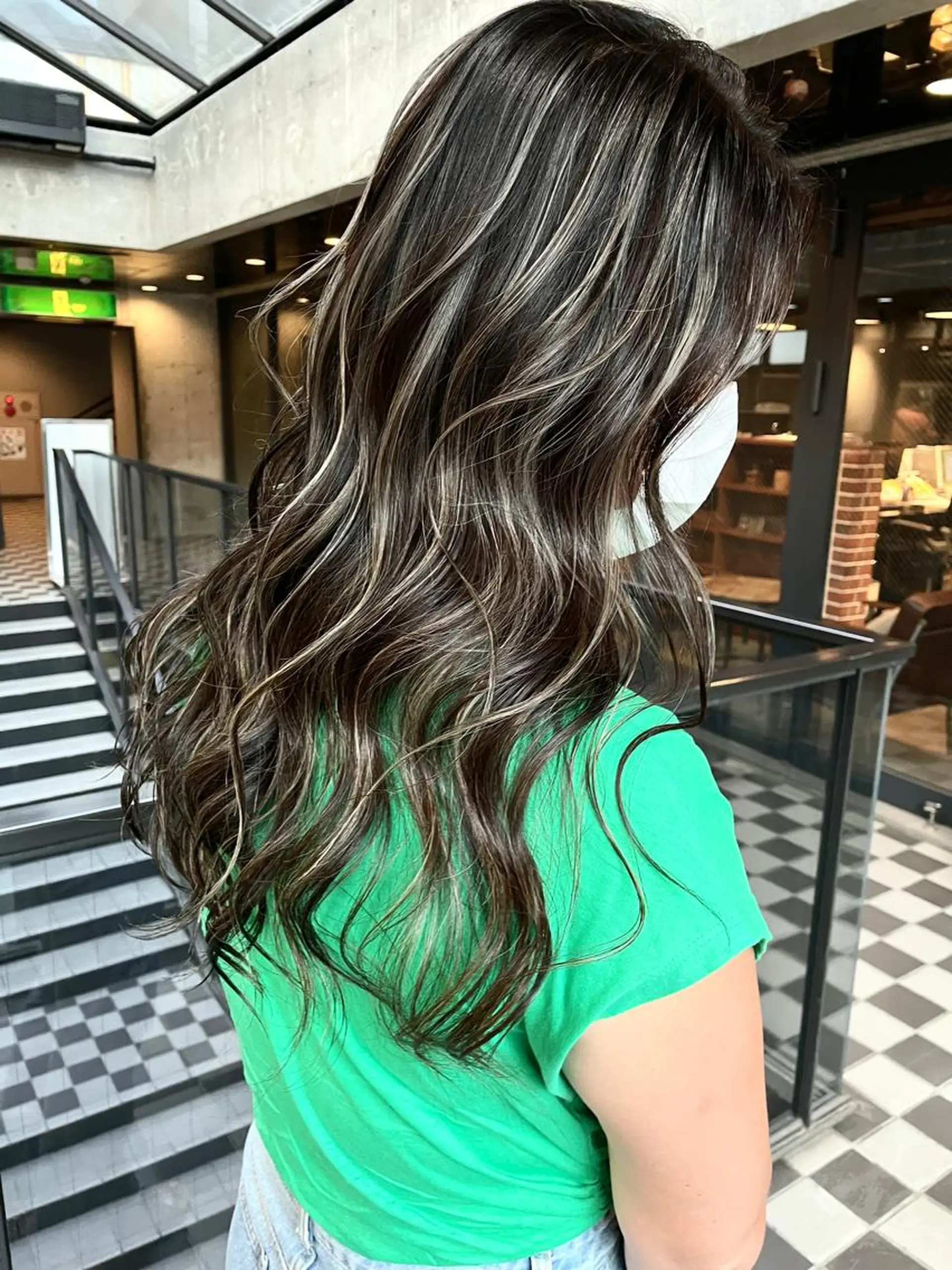 ロング カラー ハイライトカラー ハイライト SALOWIN  原宿ash所属・タナカ タクヤのヘアスタイル