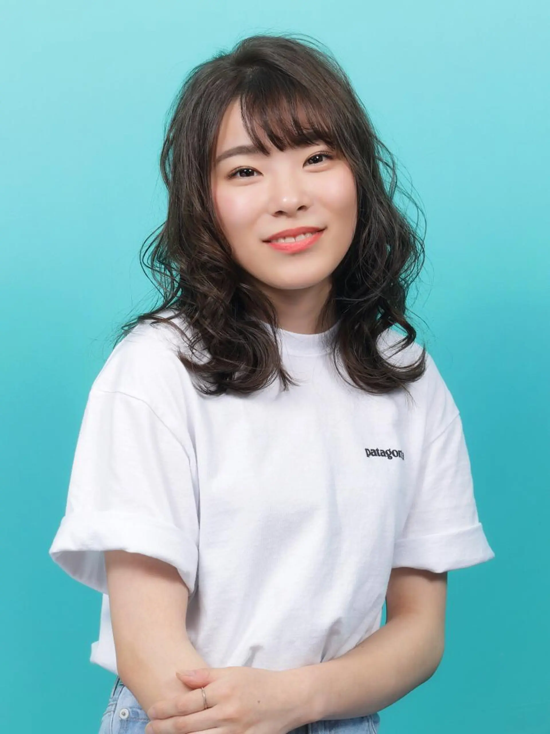 セミロング カット ヘアカラー slow所属・名取 純平のヘアスタイル