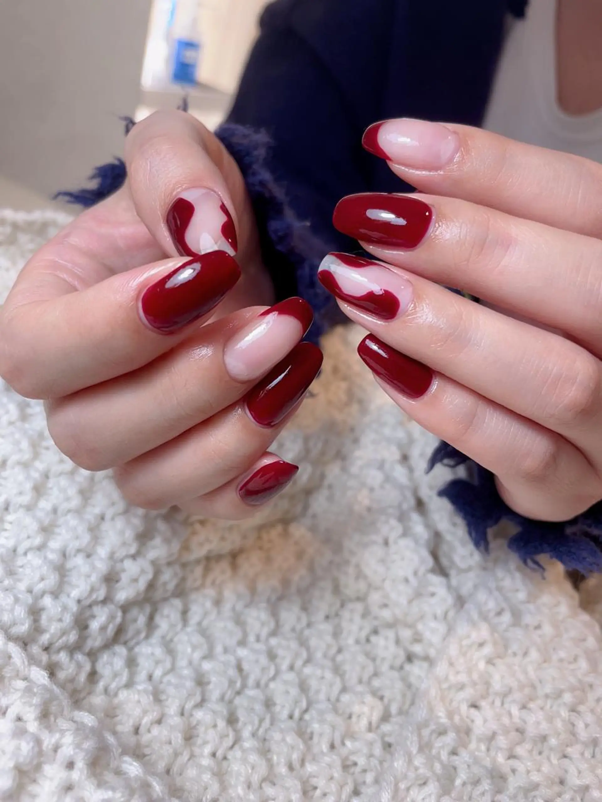ネイル 赤色 冬ネイル クリスマス ハンドネイル 南野 由希のネイルデザイン
