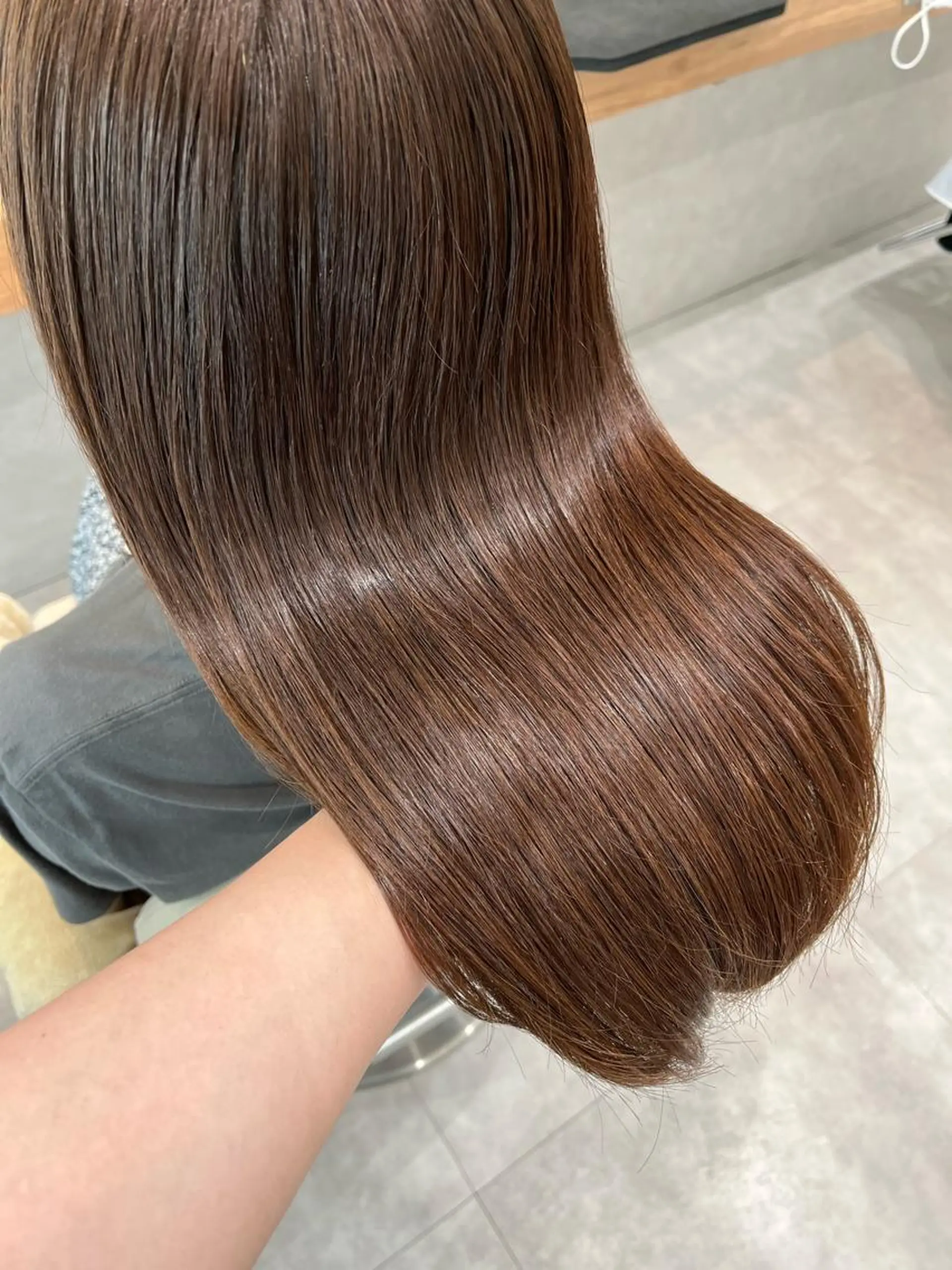 ロング カット ヘアカラー トリートメント ヘッドスパ 近 紗理奈のヘアスタイル