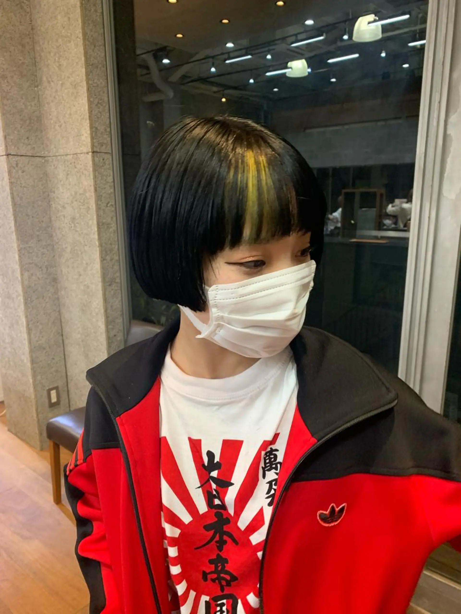 ショート イエローカラー ヘアカラー トレンドメンズヘア/ 似合わせヘア/ショウのヘアスタイル