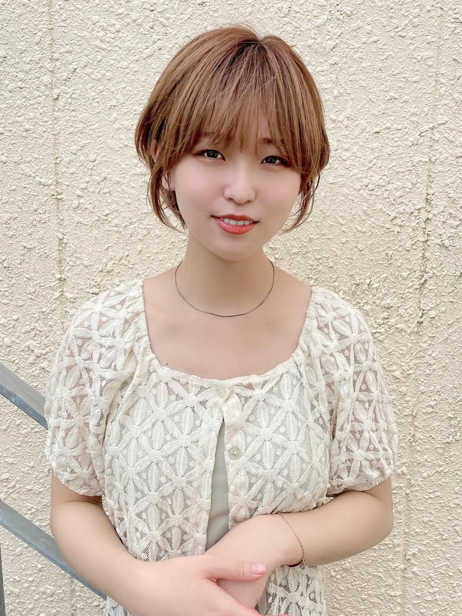 ショート 丸みショート ボブ 髪質改善 韓国風ヘア シースルーバング カット ヘアカラー トリートメント 🌹ハッシュカット、 レイヤー韓国ヘア🌹のヘアスタイル