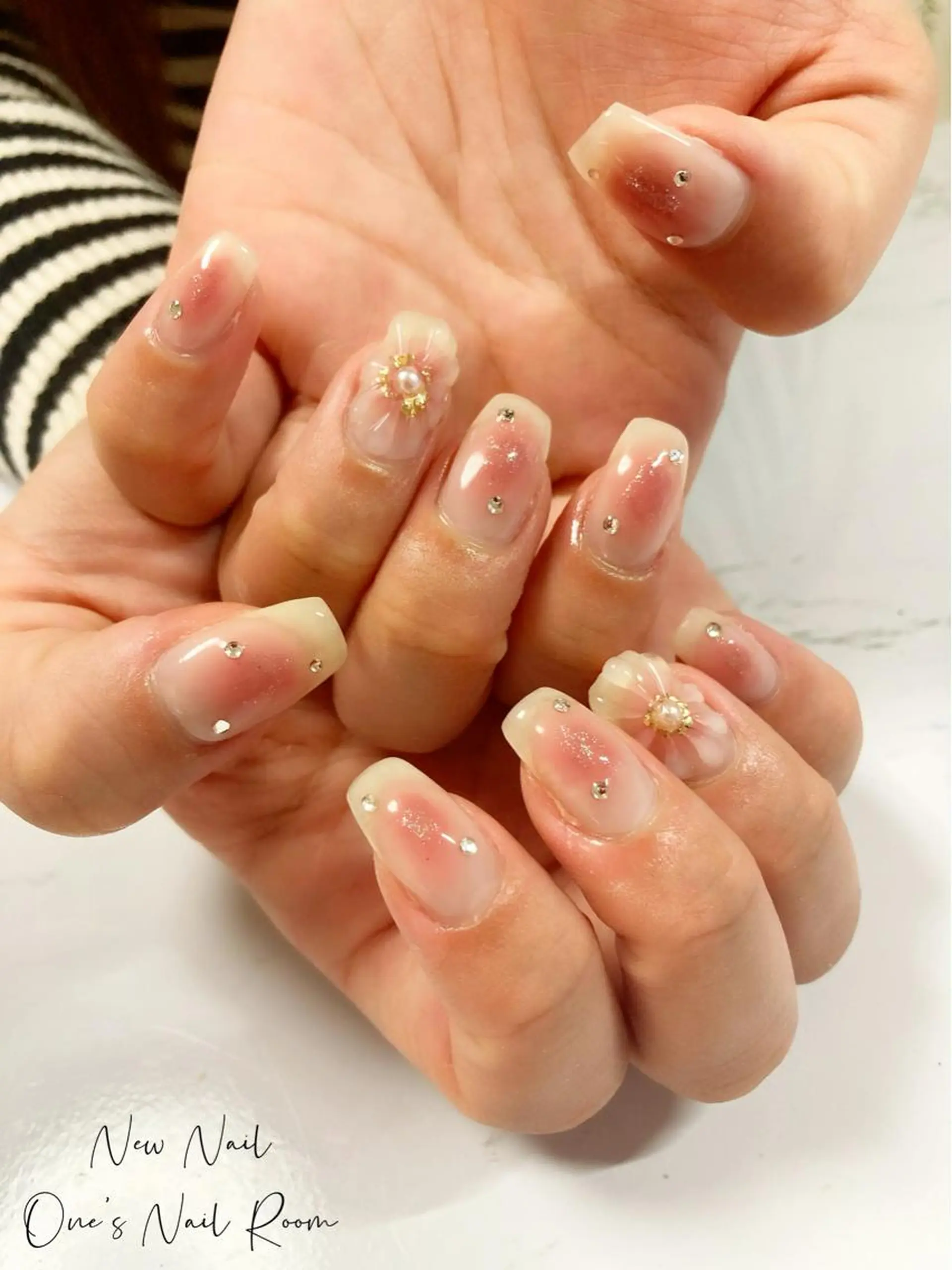 ネイル ハンドネイル One's Nail Roomのネイルデザイン