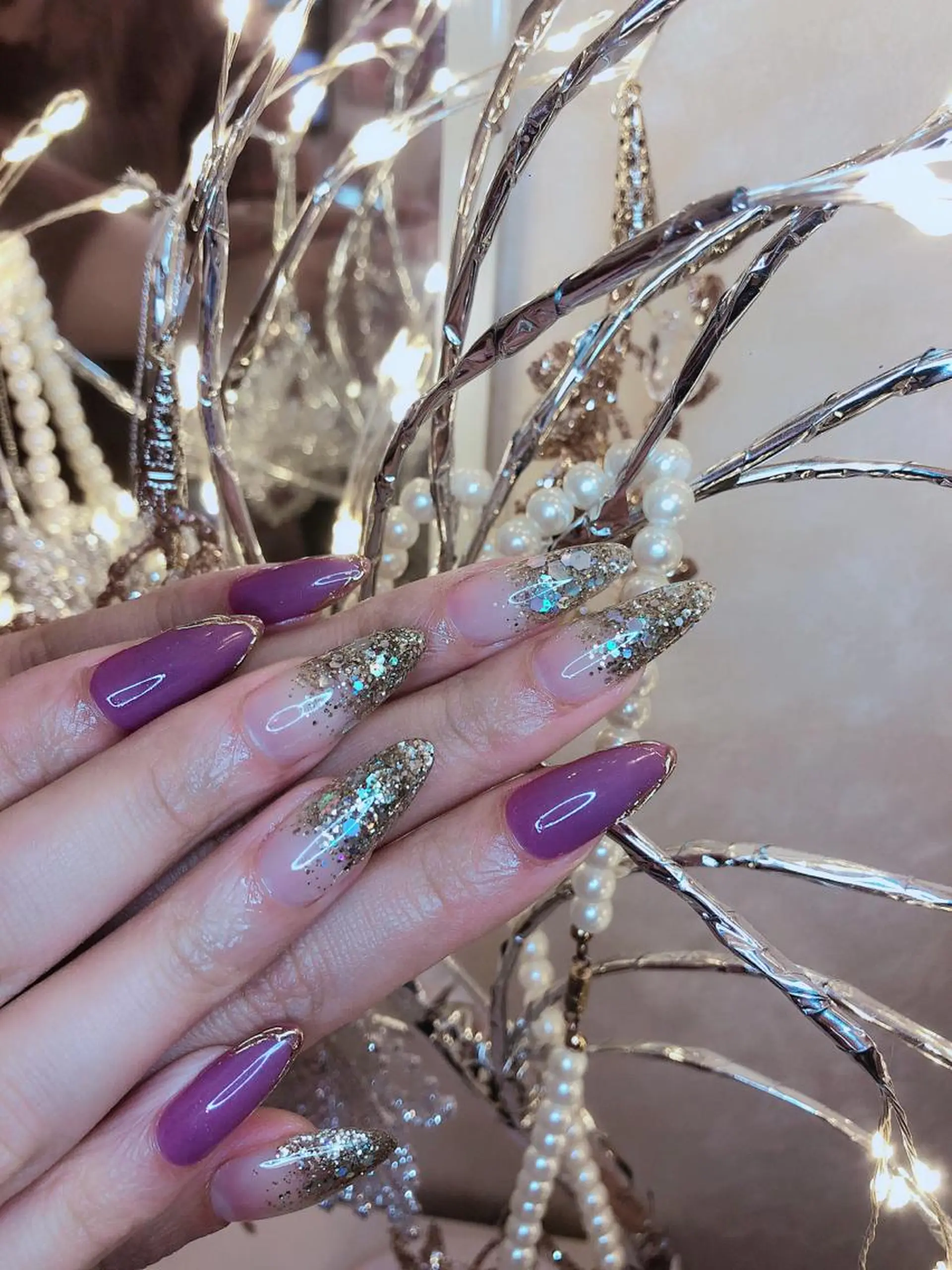 ミディアム ネイル ハンドネイル 長さ出し専門 nynaのネイルデザイン