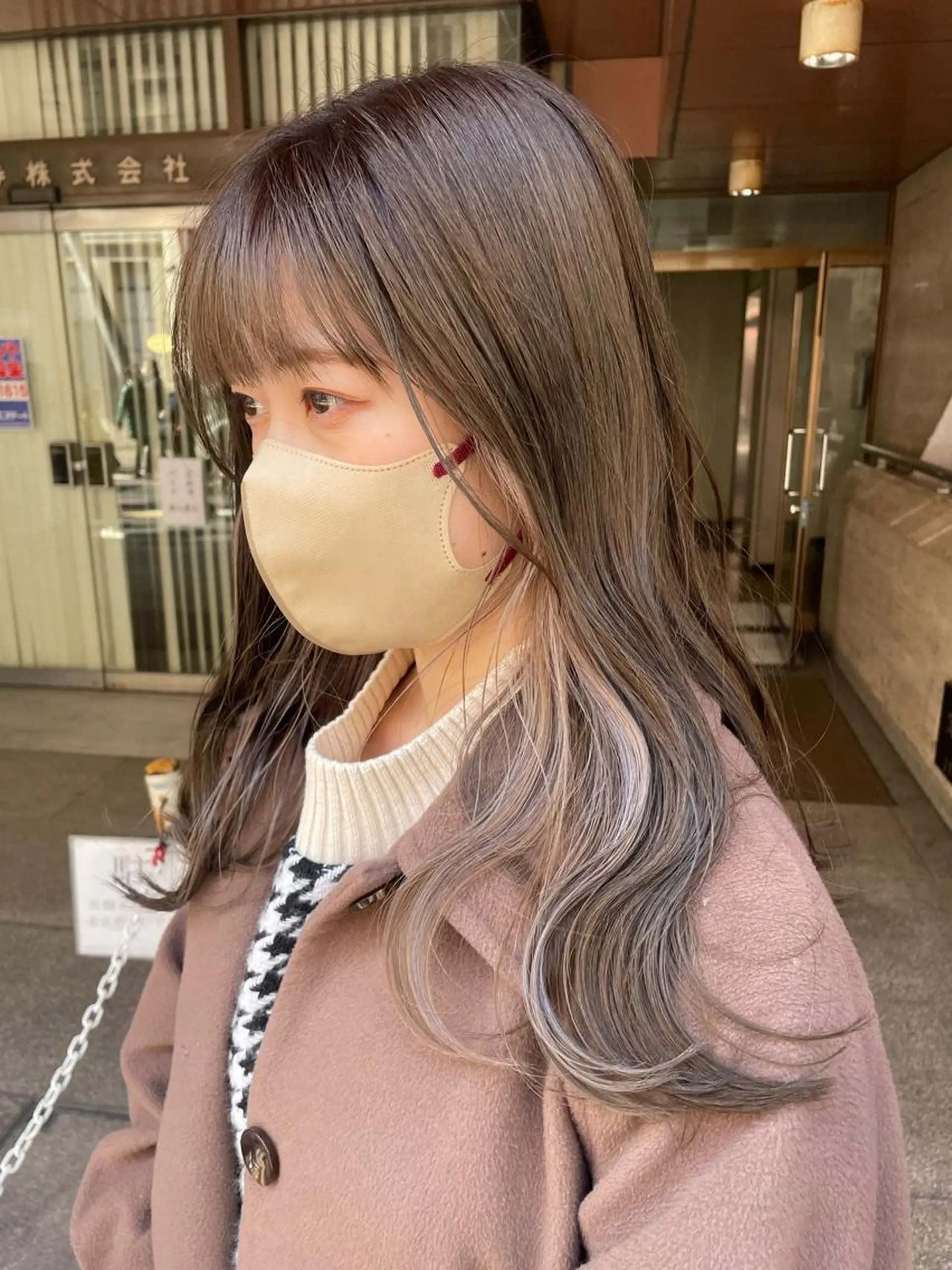 ロング カット ヘアカラー トリートメント 倉辻 香奈子のヘアスタイル