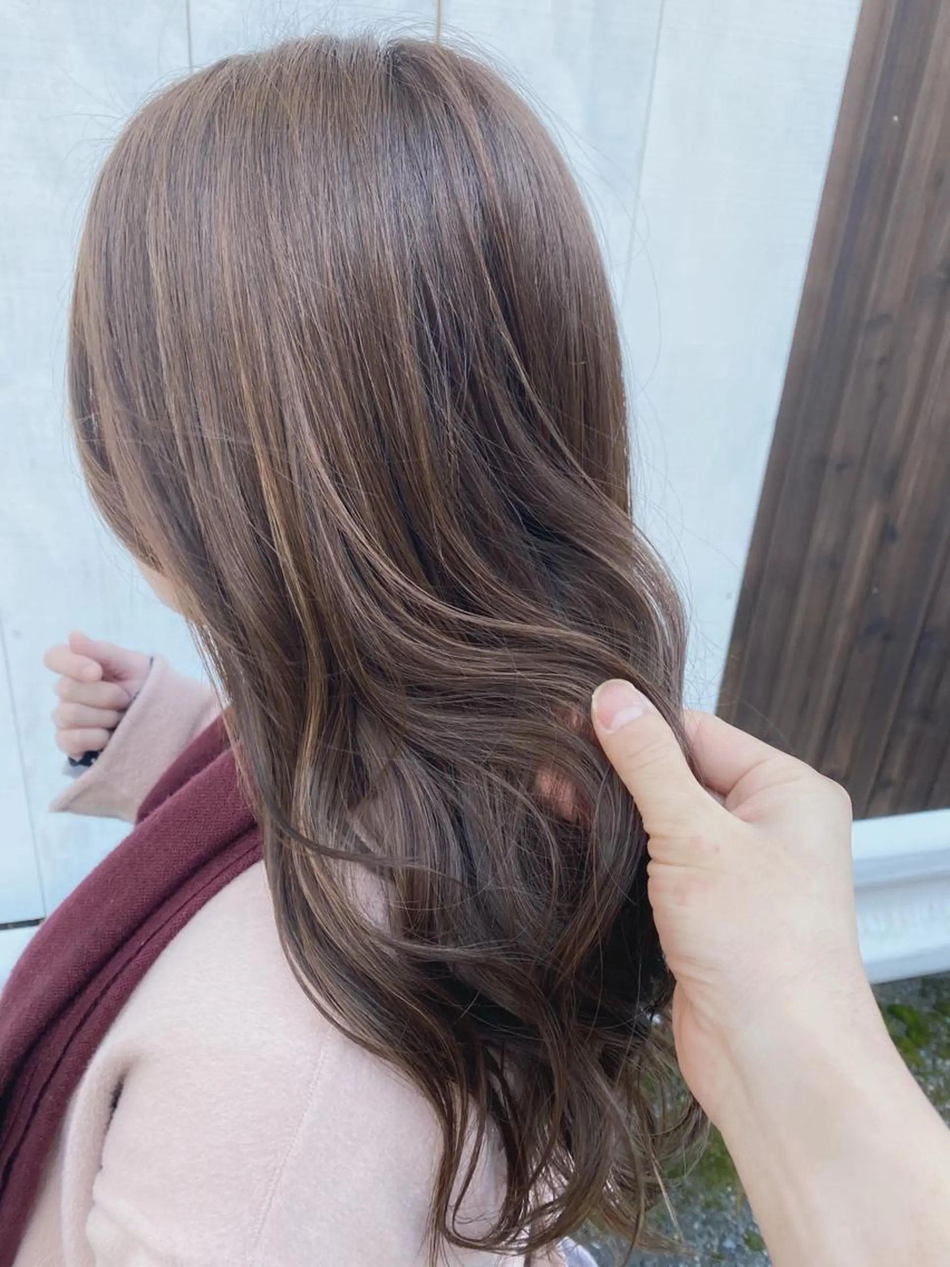 ロング ハイライト 藤野 陵平のヘアスタイル