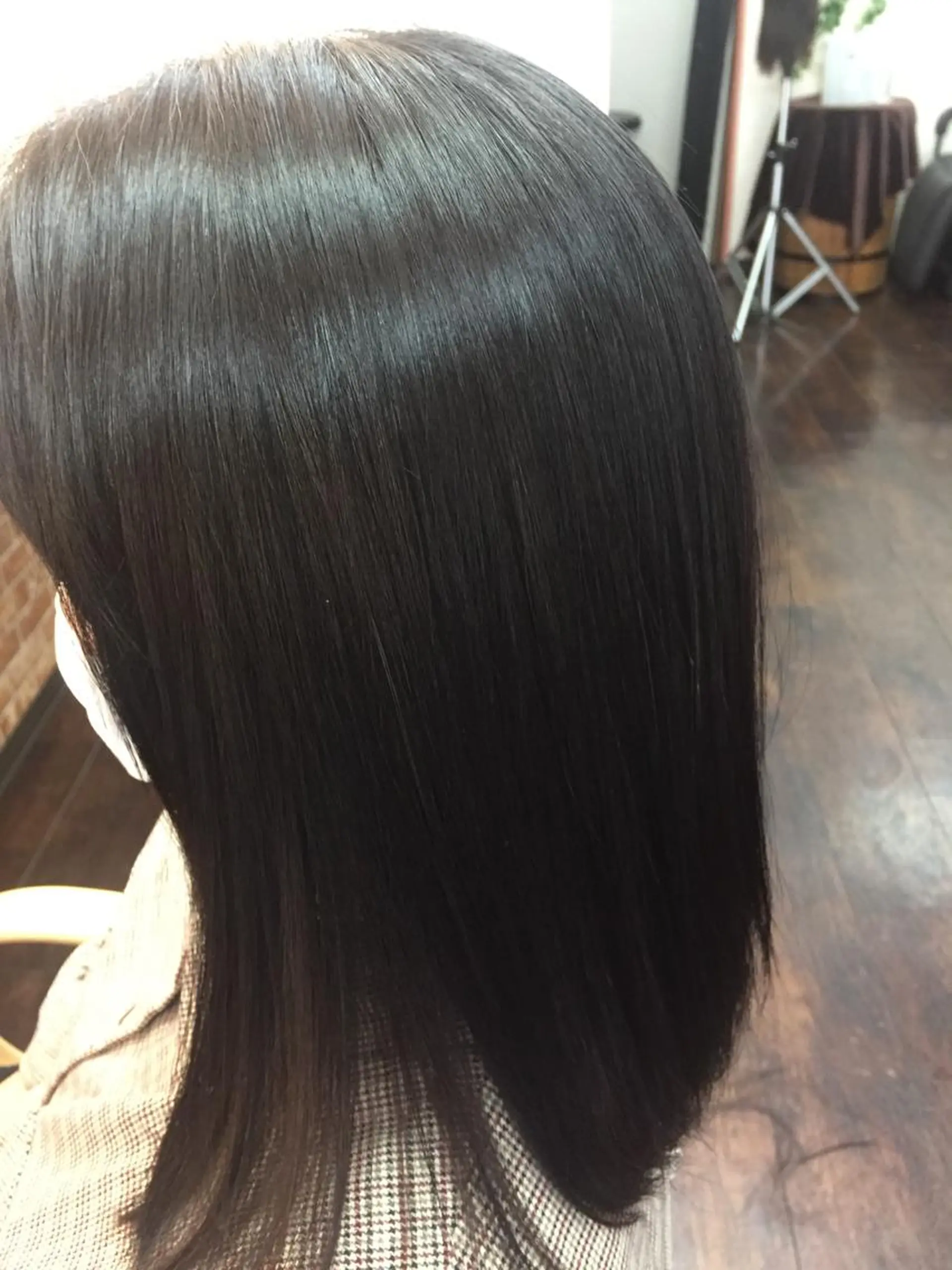 セミロング パーマ 桧山 真のヘアスタイル