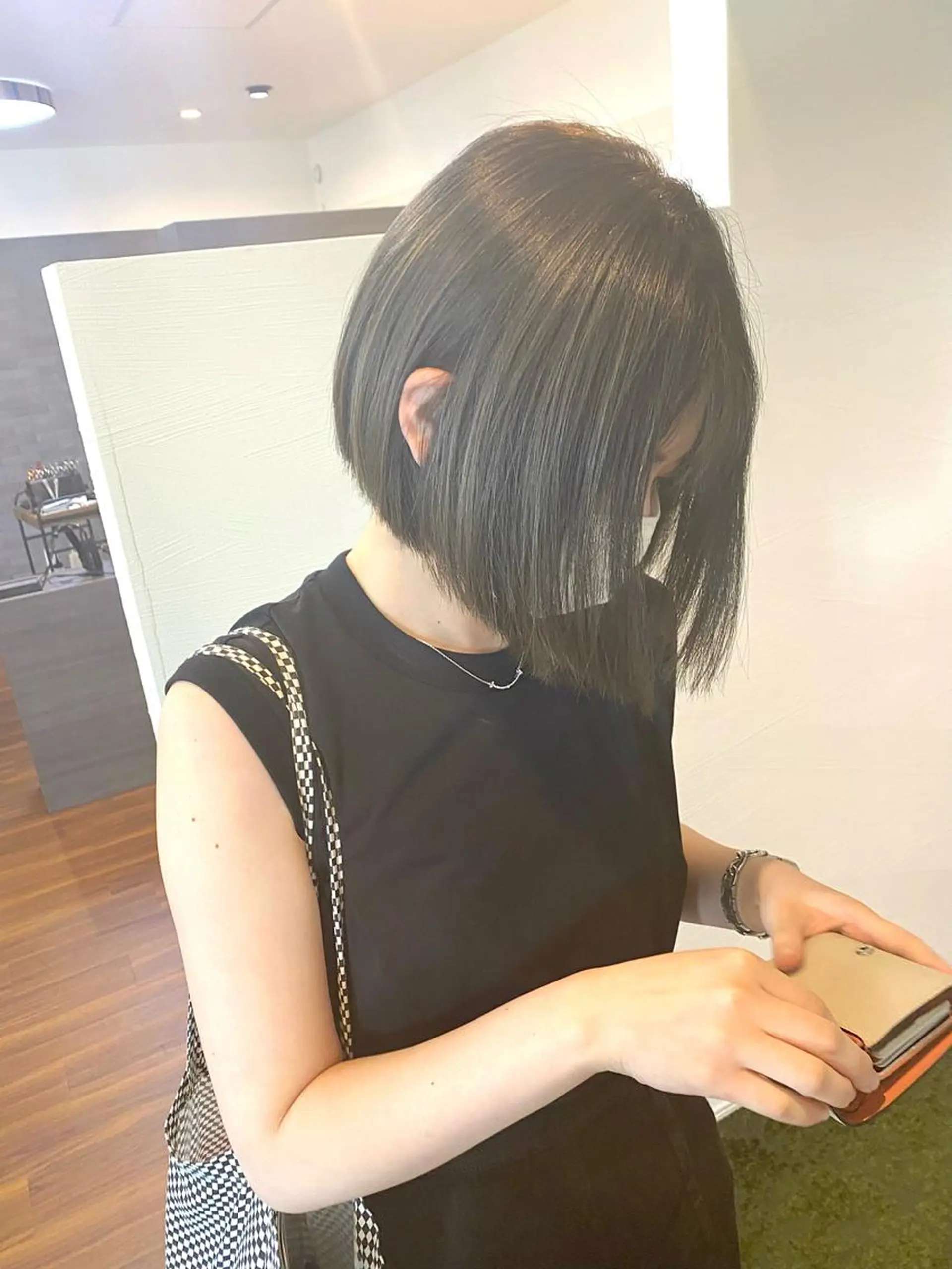 ショート ハイライト カット ヘアカラー トリートメント 桑原 菜摘のヘアスタイル