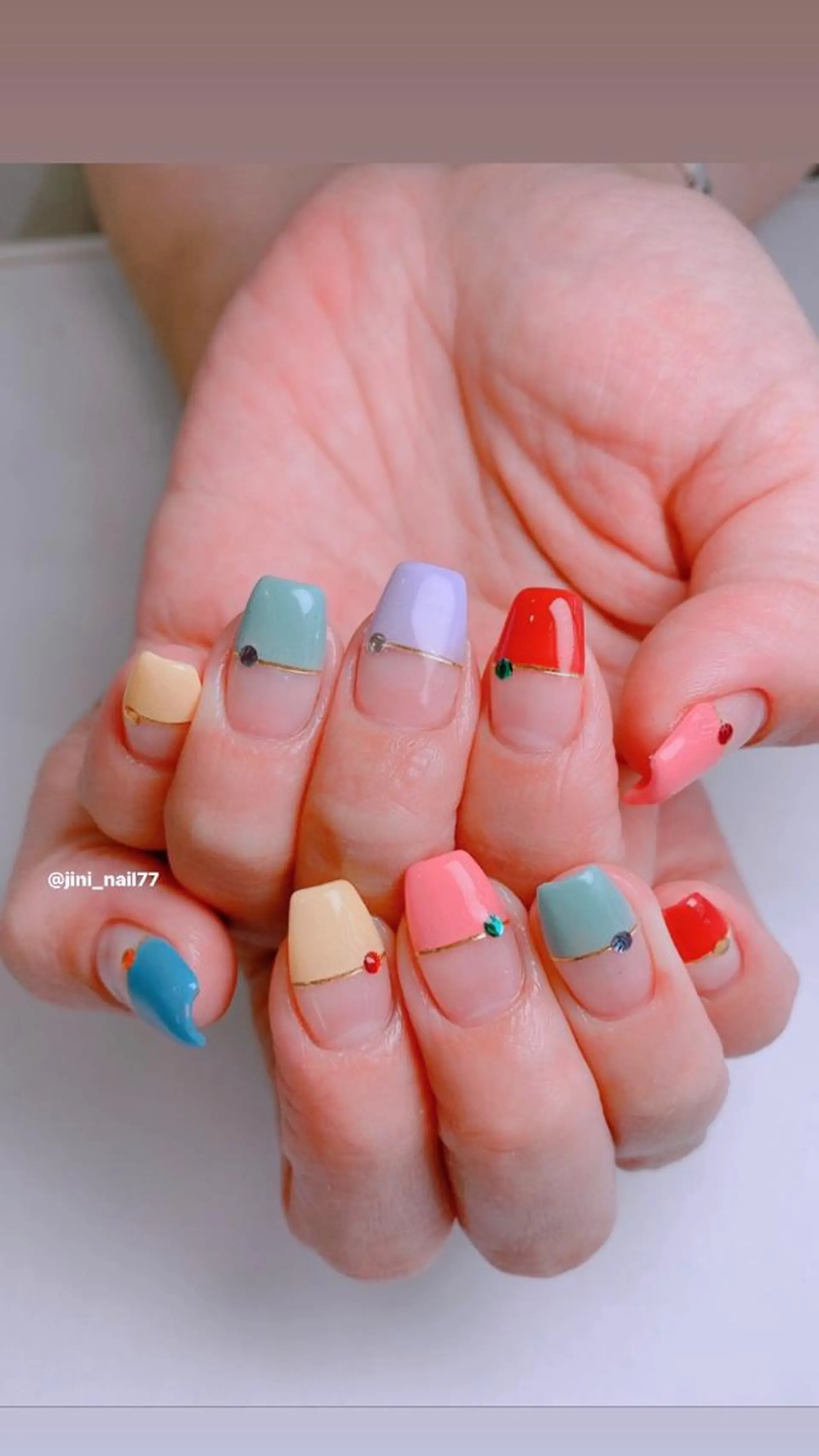 ネイル JINI NAIL所属・ジニ ネイルのネイルデザイン