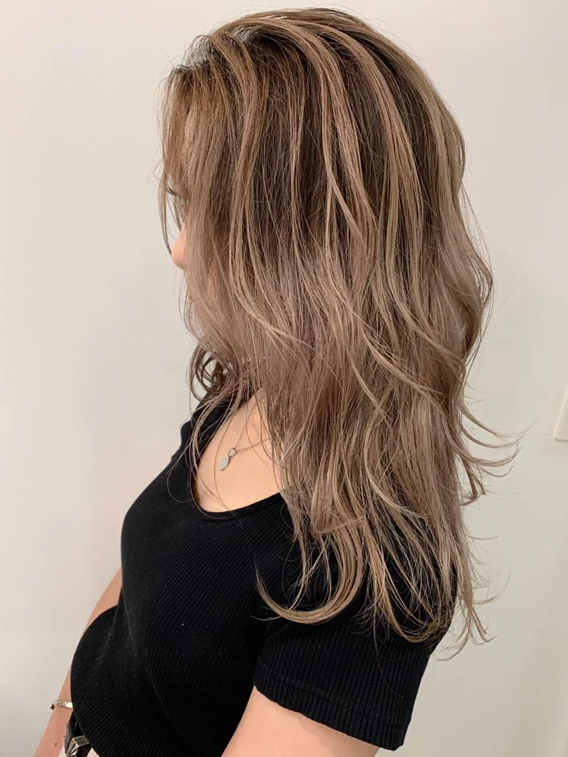 ロング カラー 髪質改善will hairdesignのヘアスタイル