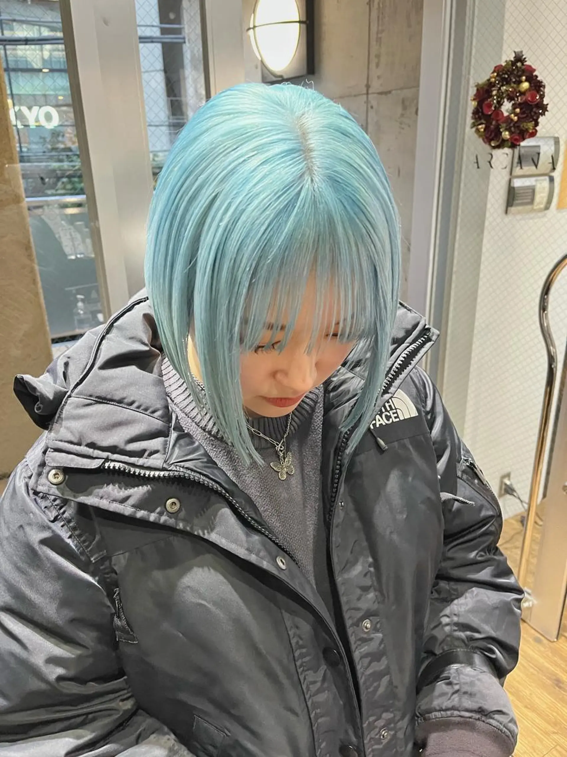 ショート ボブ カット ヘアカラー ハイトーンNo.1✨ パーマ✨イマイタツヤのヘアスタイル