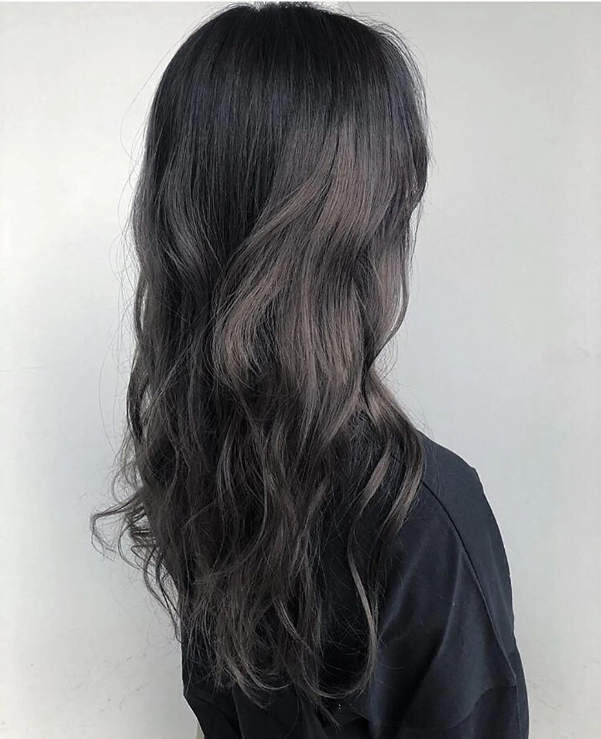 ミディアム カラー カット ヘアカラー トリートメント NEWI 京橋 【yoko】のヘアスタイル