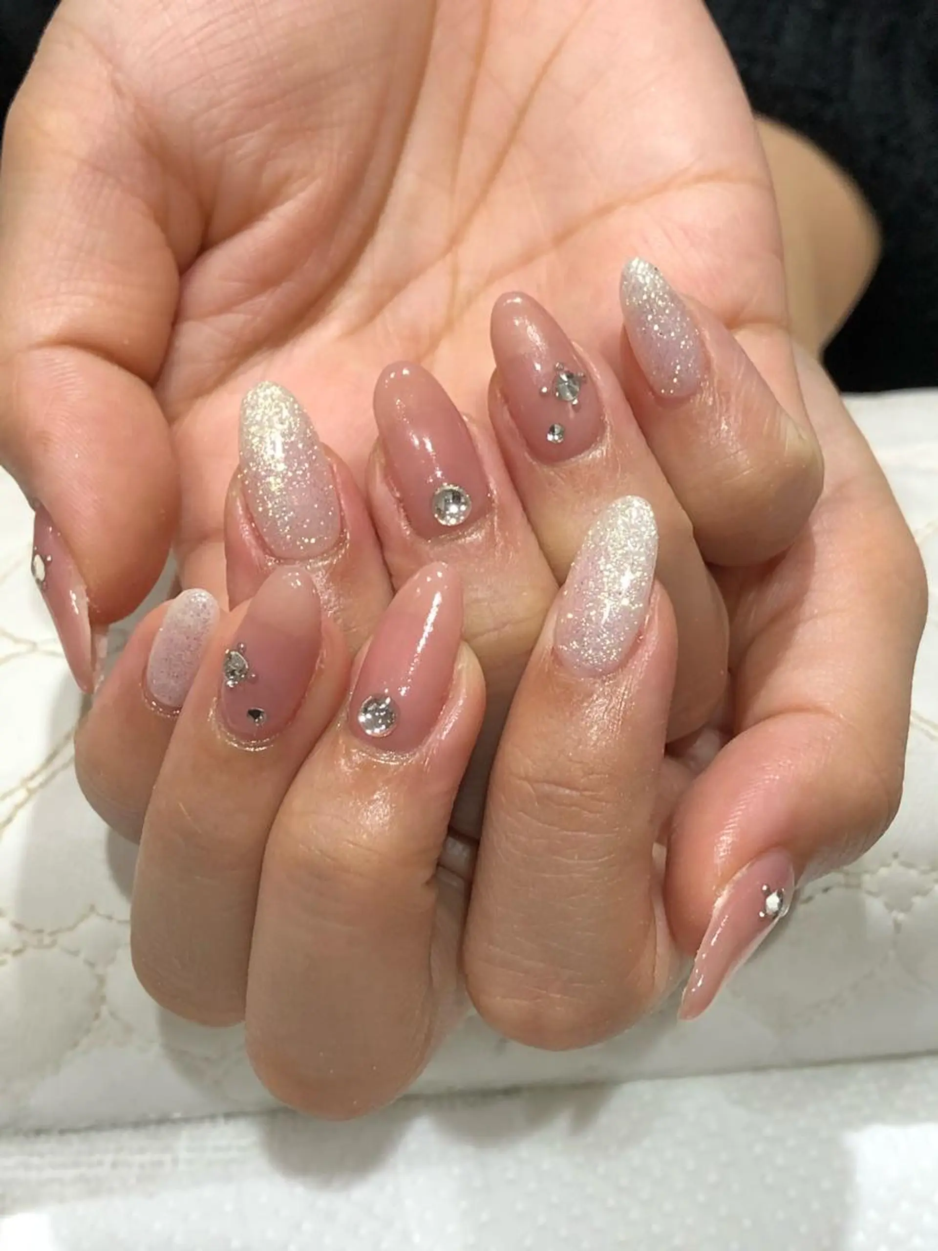 ネイル Nest 三田のマツエク・マツパデザイン