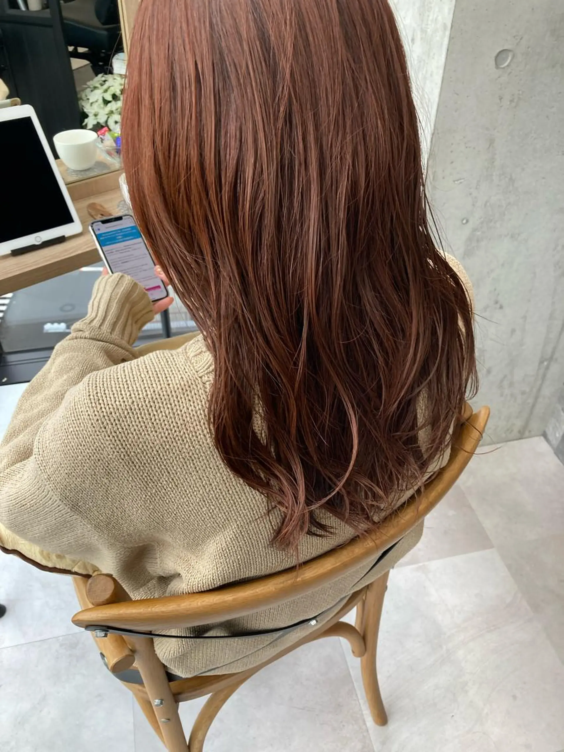 セミロング ヘアカラー トリートメント ✨色持ちの良い艶 カラー✨蟹江真世のヘアスタイル