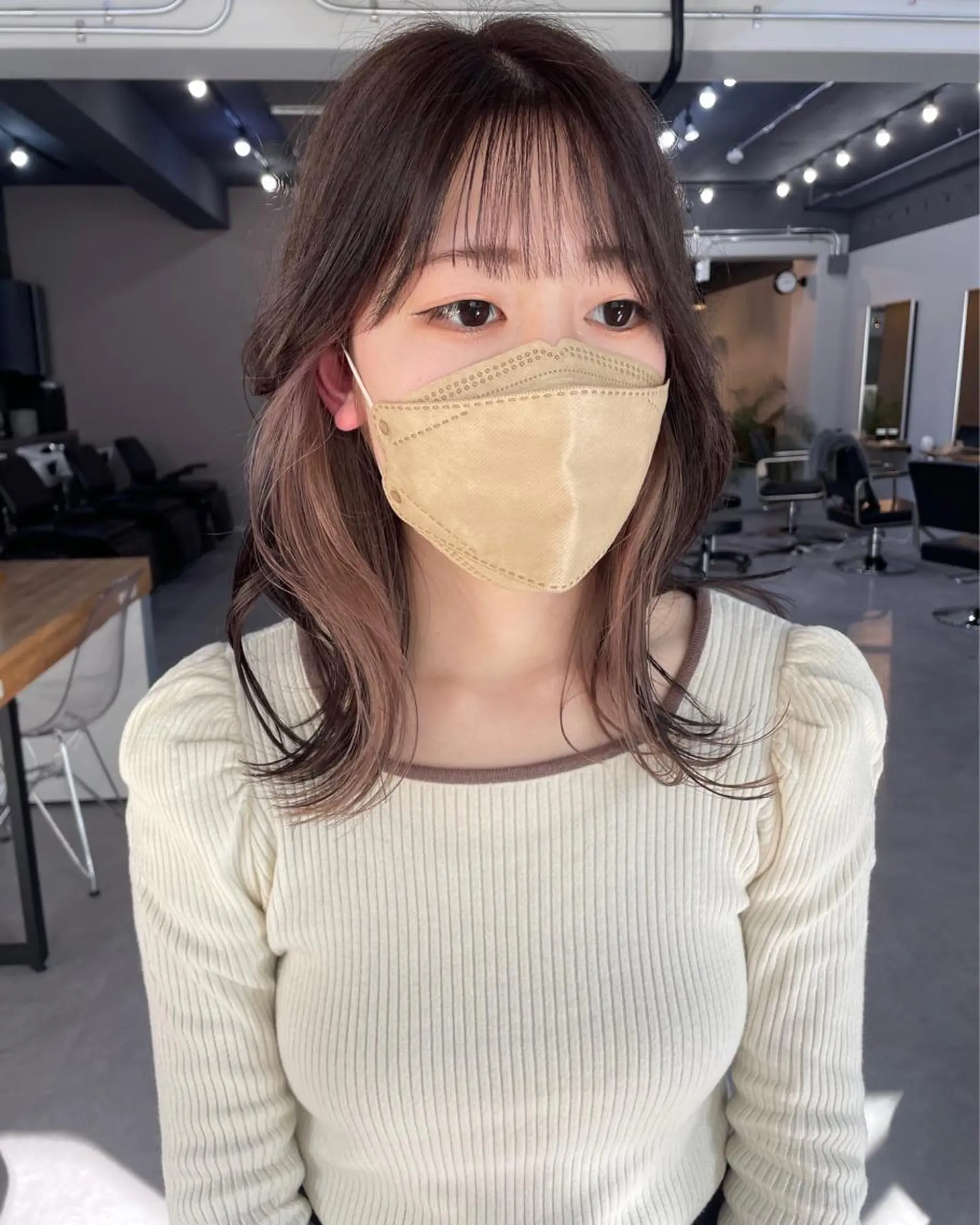 ミディアム カット ヘアカラー トリートメント 倉辻 香奈子のヘアスタイル