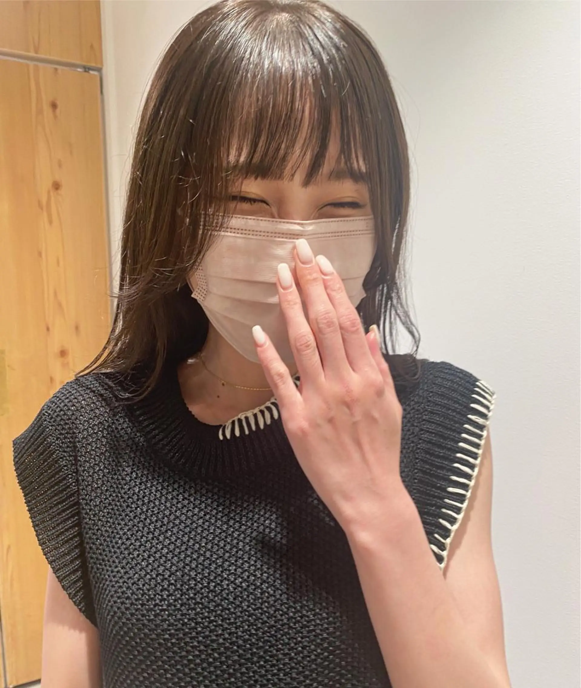 セミロング カラー ブリーチ グレージュ ブリーチなしカラー カット ヘアカラー トリートメント やまもと さえのヘアスタイル