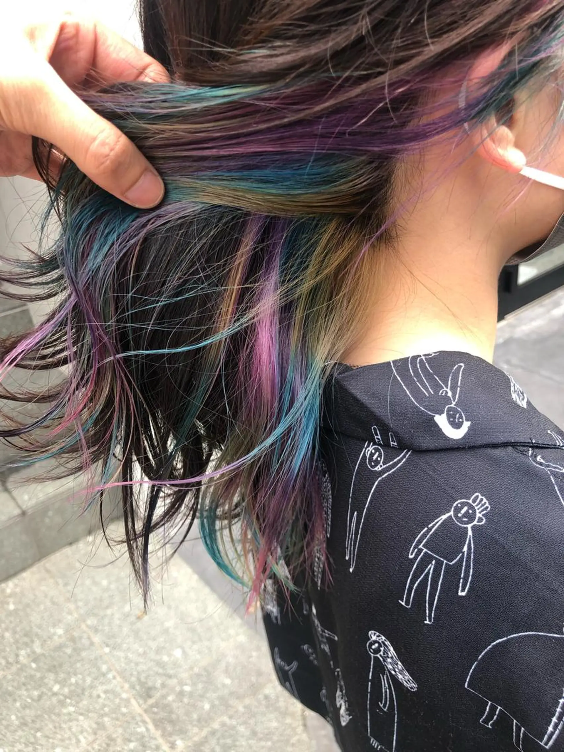 セミロング カラー アッシュ バレイヤージュ ミストバング ベージュカラー ブリーチ カット ヘアカラー トリートメント 原宿サロン代表 デザインカラー伊藤卓のヘアスタイル