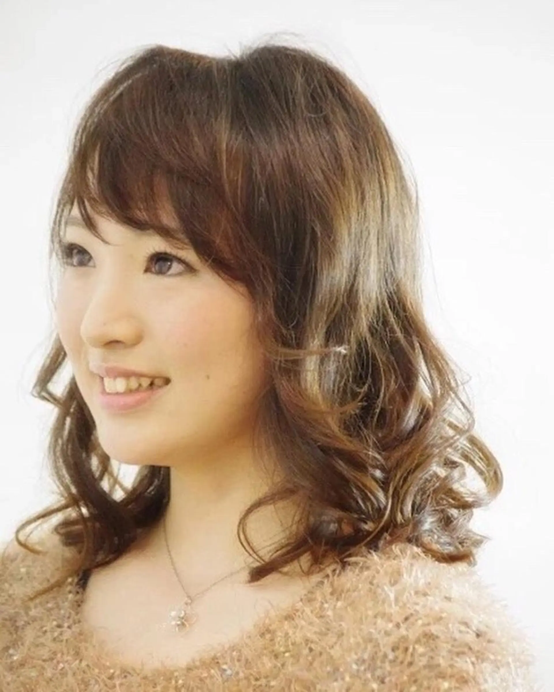 ミディアム カラー 大木 拓瑞のヘアスタイル