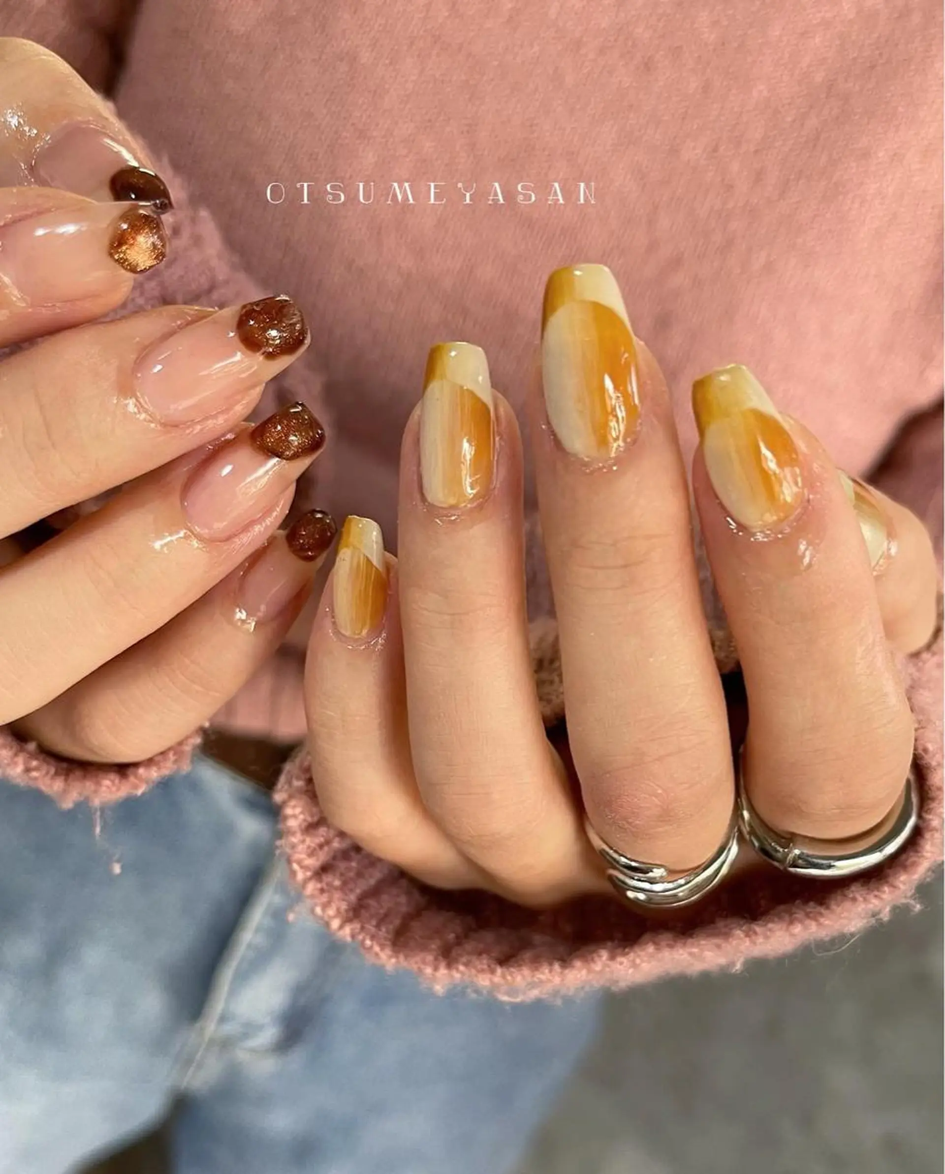 ネイル オーロラネイル フレンチネイル ゴールド グラデーション 韓国ネイル otsumeyasan所属・わたなべ ちかのネイルデザイン