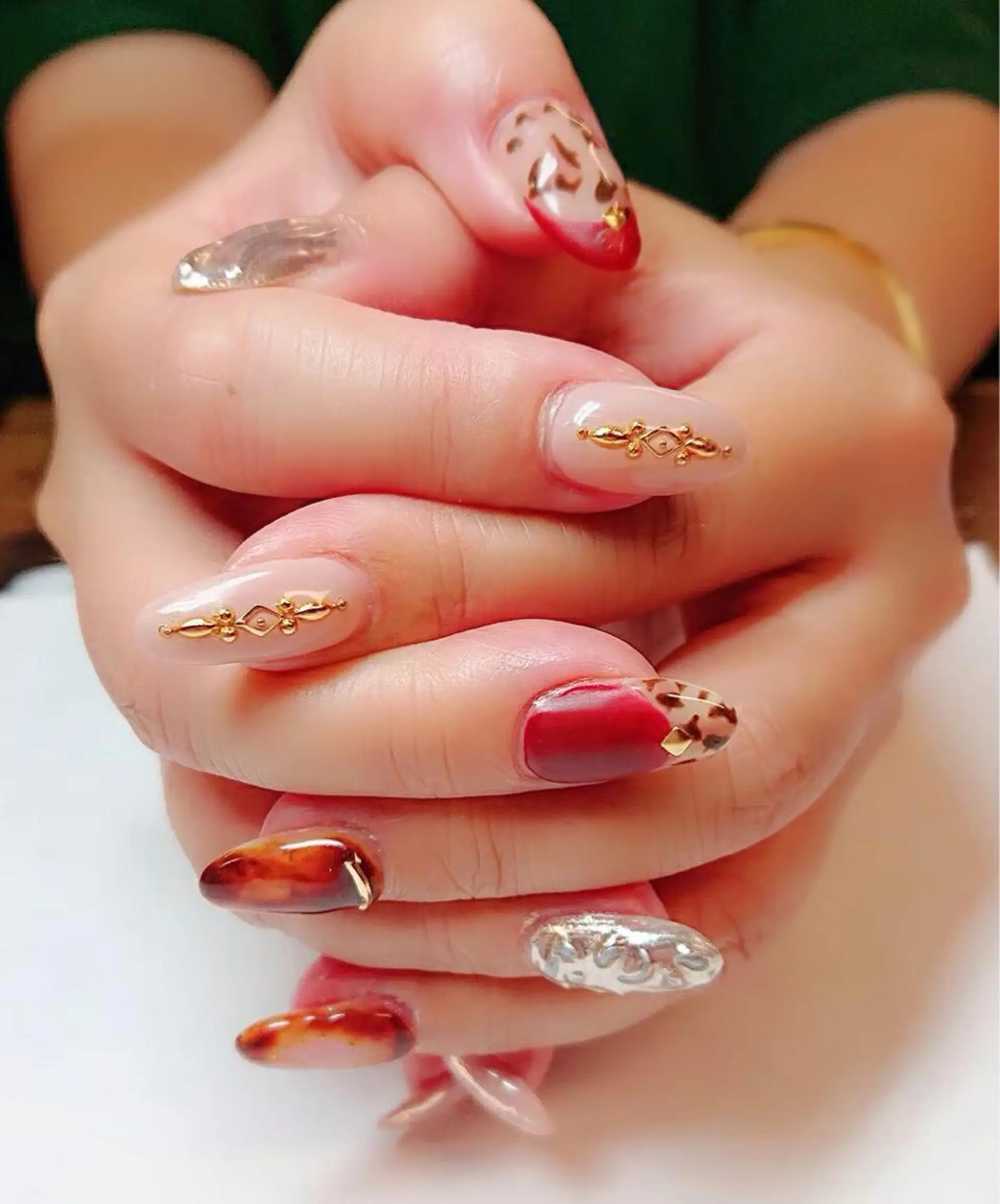 ネイル 🦋AYNIL🦋 ナチュラル専門店♥️のネイルデザイン